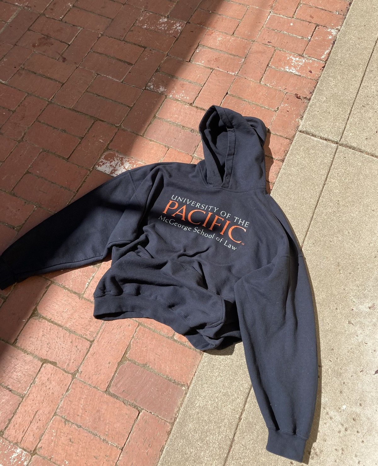 Vintage Vintage “Pacific University” collegiate hoodie Size US XL / EU 56 / 4 - 1 Thumbnail