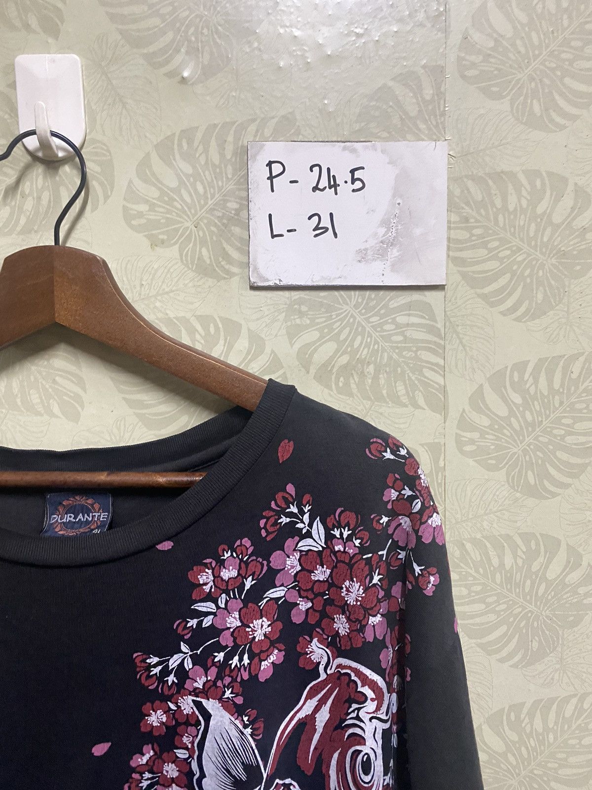 Japanese Brand × Vintage Vintage 90s sakura koi fish full print tshirt size L K6 Size US L / EU 52-54 / 3 - 8 Thumbnail