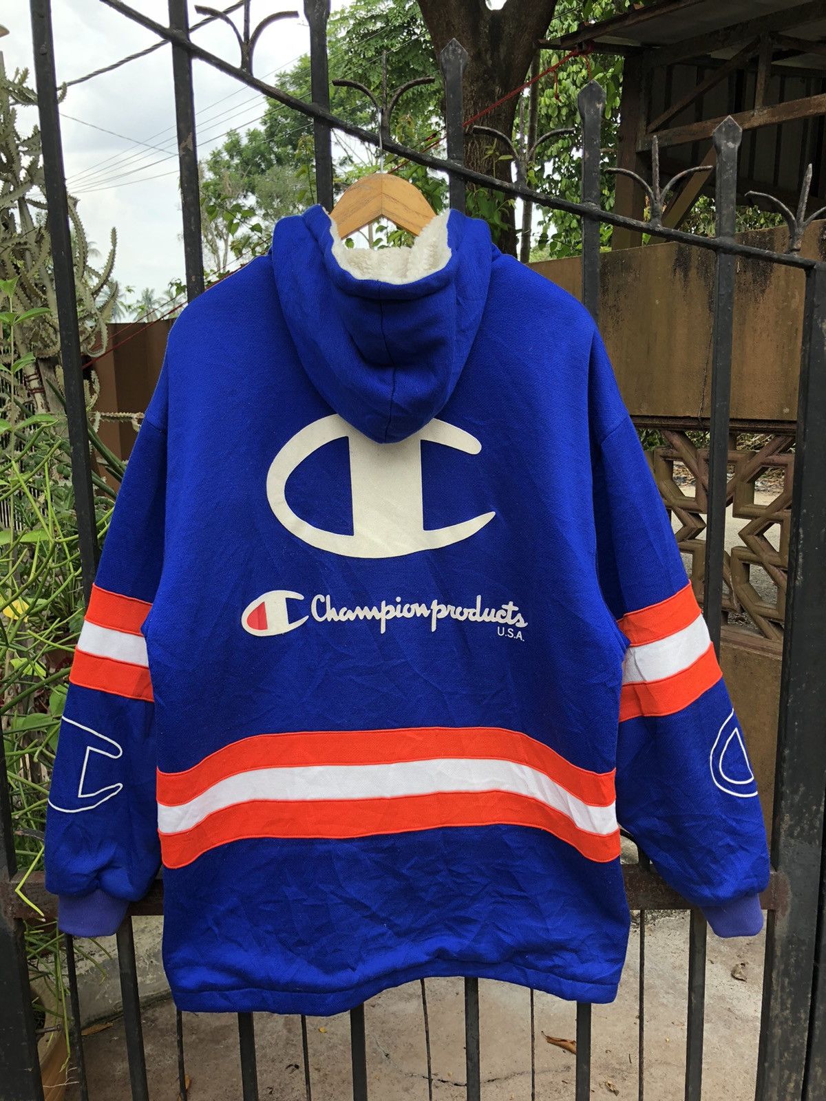 Champion × Vintage Vintage Champion Big Logo Hooded Sweater Size US L / EU 52-54 / 3 - 1 Thumbnail
