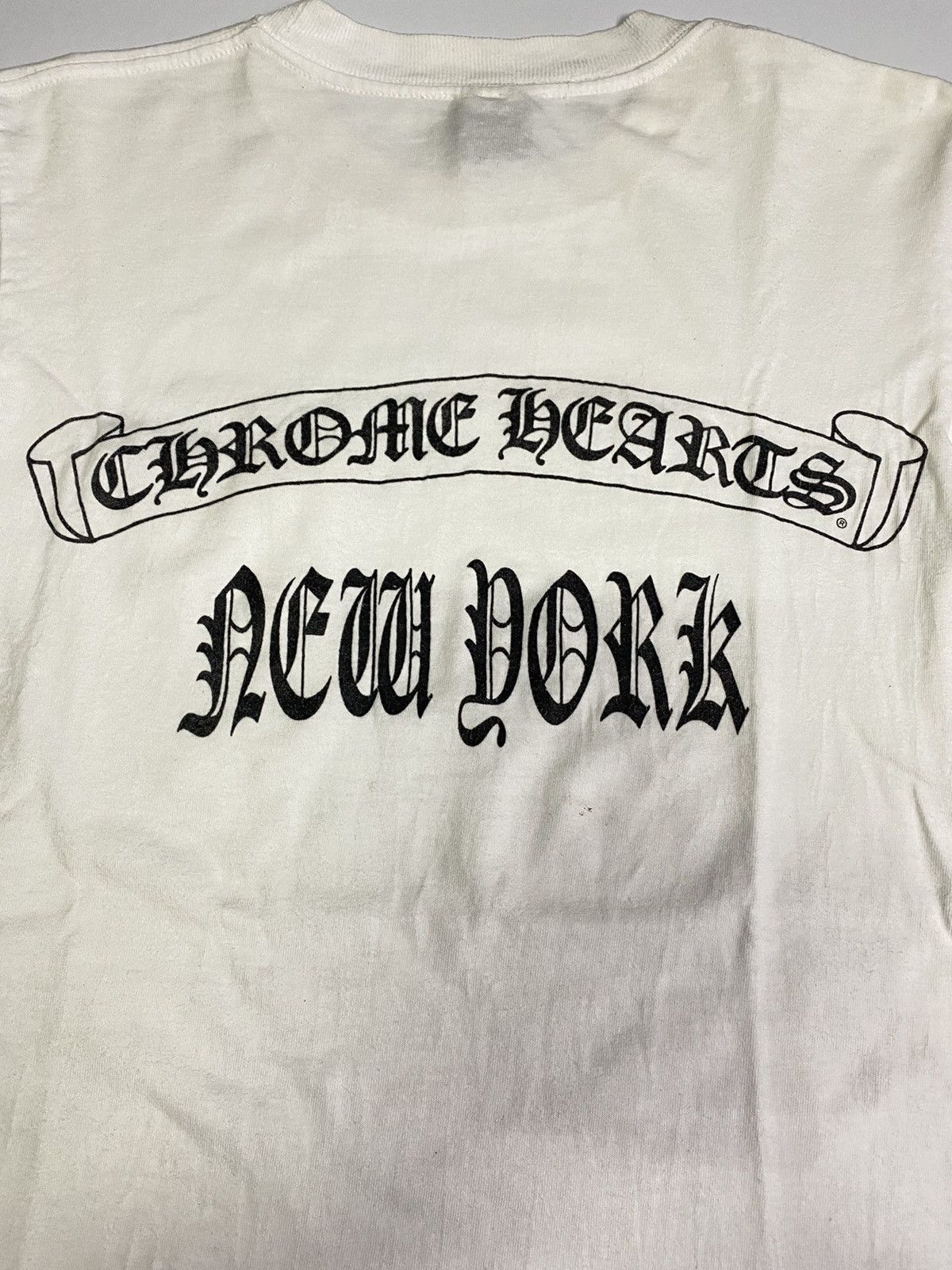 Chrome Hearts Vintage Chrome Hearts New York pocket Tee Size US S / EU 44-46 / 1 - 9 Thumbnail
