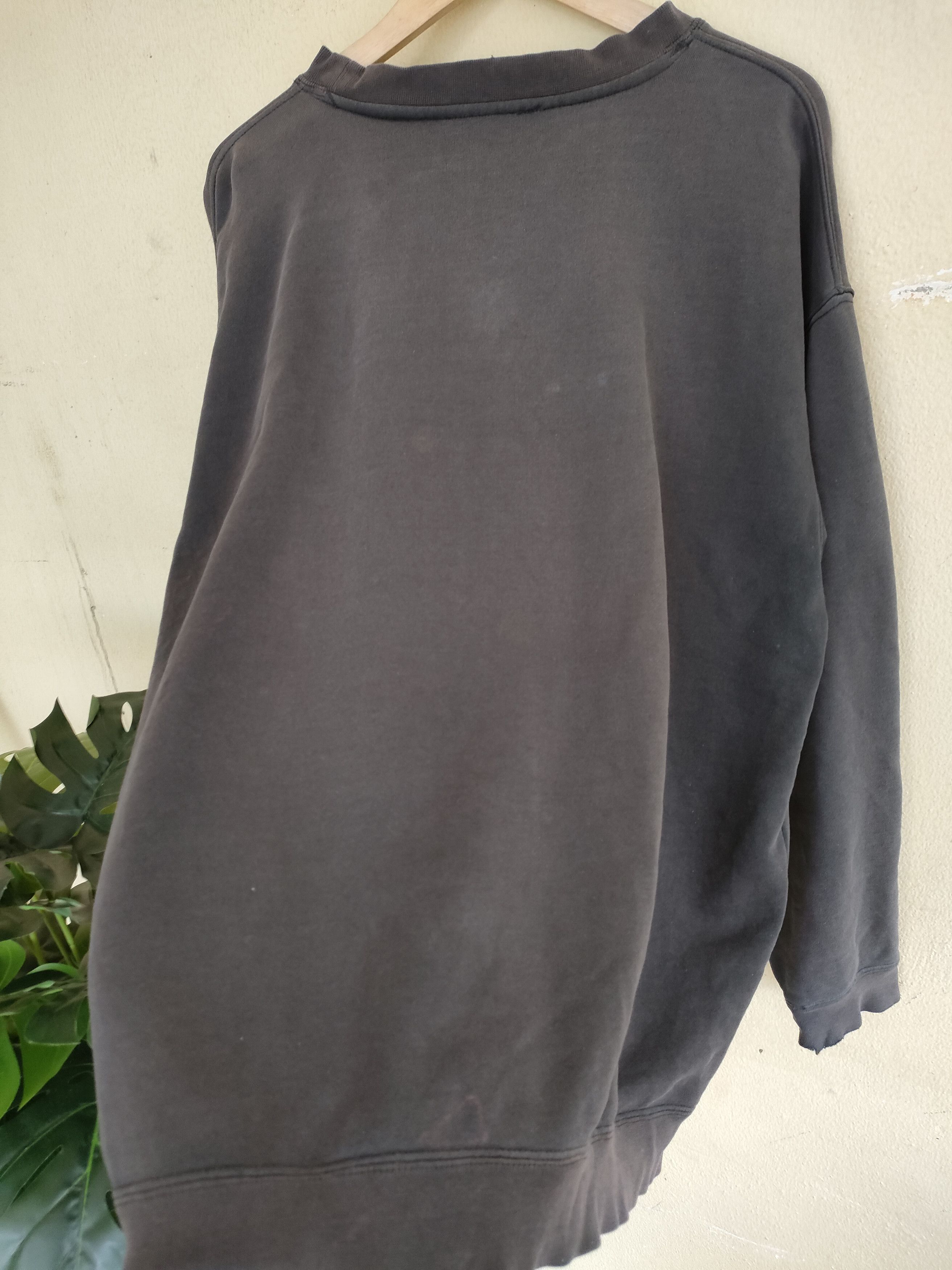 Xlarge Distressed X-Large Sweetshirts Size US L / EU 52-54 / 3 - 2 Thumbnail