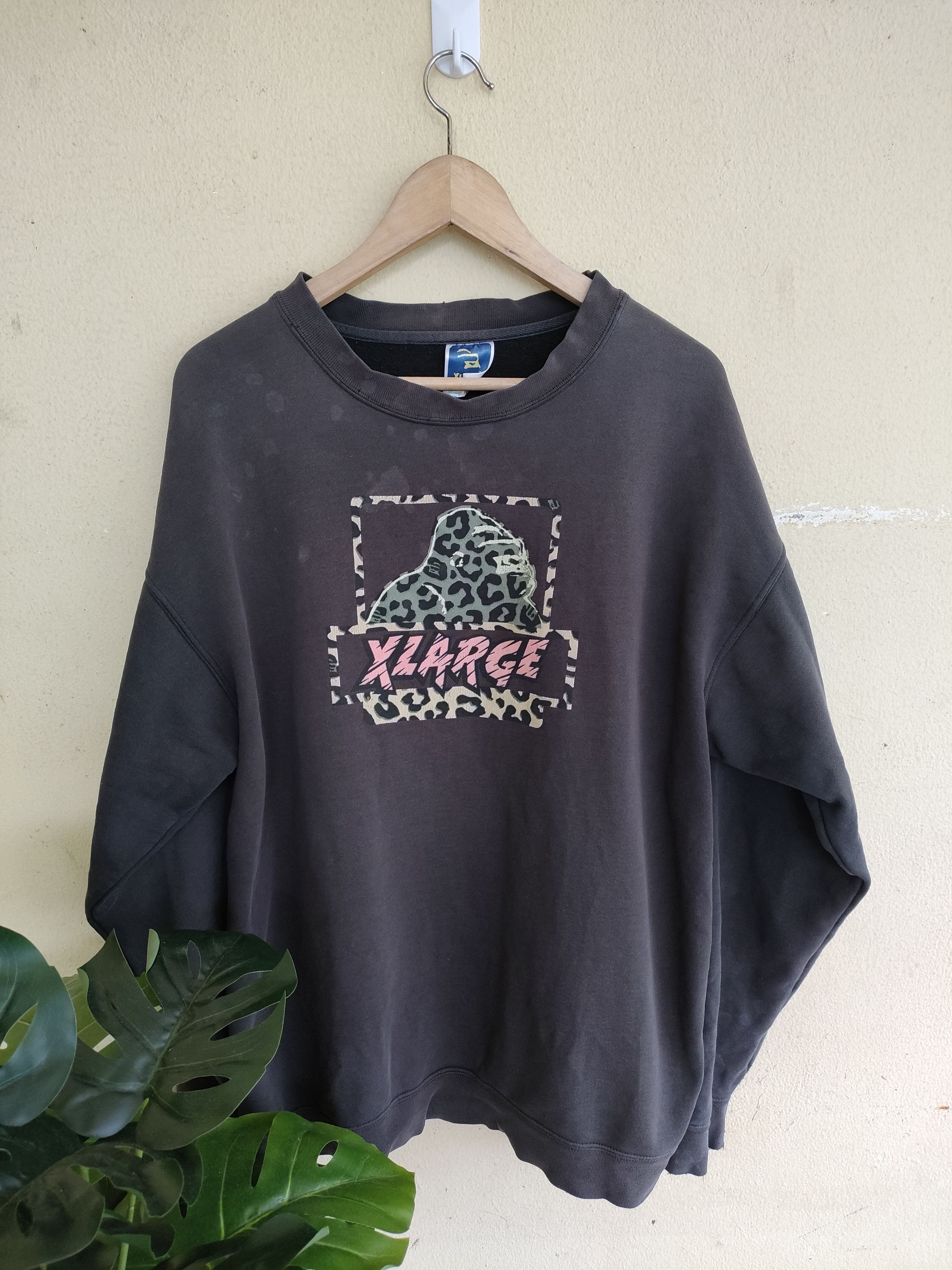 Xlarge Distressed X-Large Sweetshirts Size US L / EU 52-54 / 3 - 1 Thumbnail