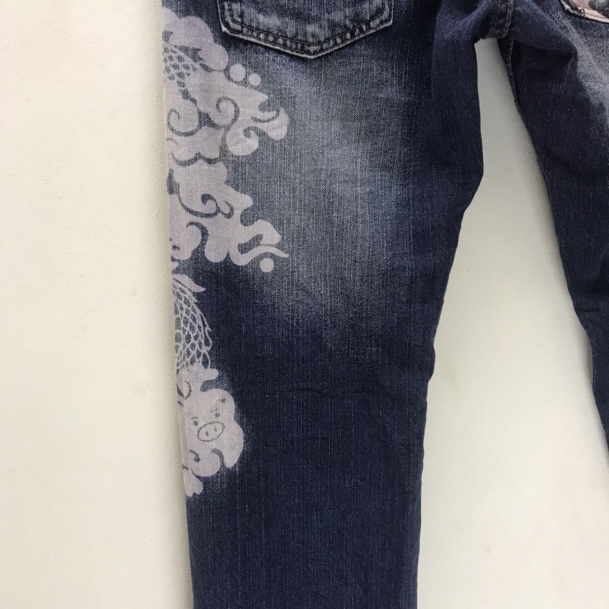 Vintage Japanese Brand Buden Denim Dragon Painted Jeans Size US 32 / EU 48 - 14 Thumbnail