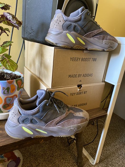 Yeezy 700 cheap mauve grailed