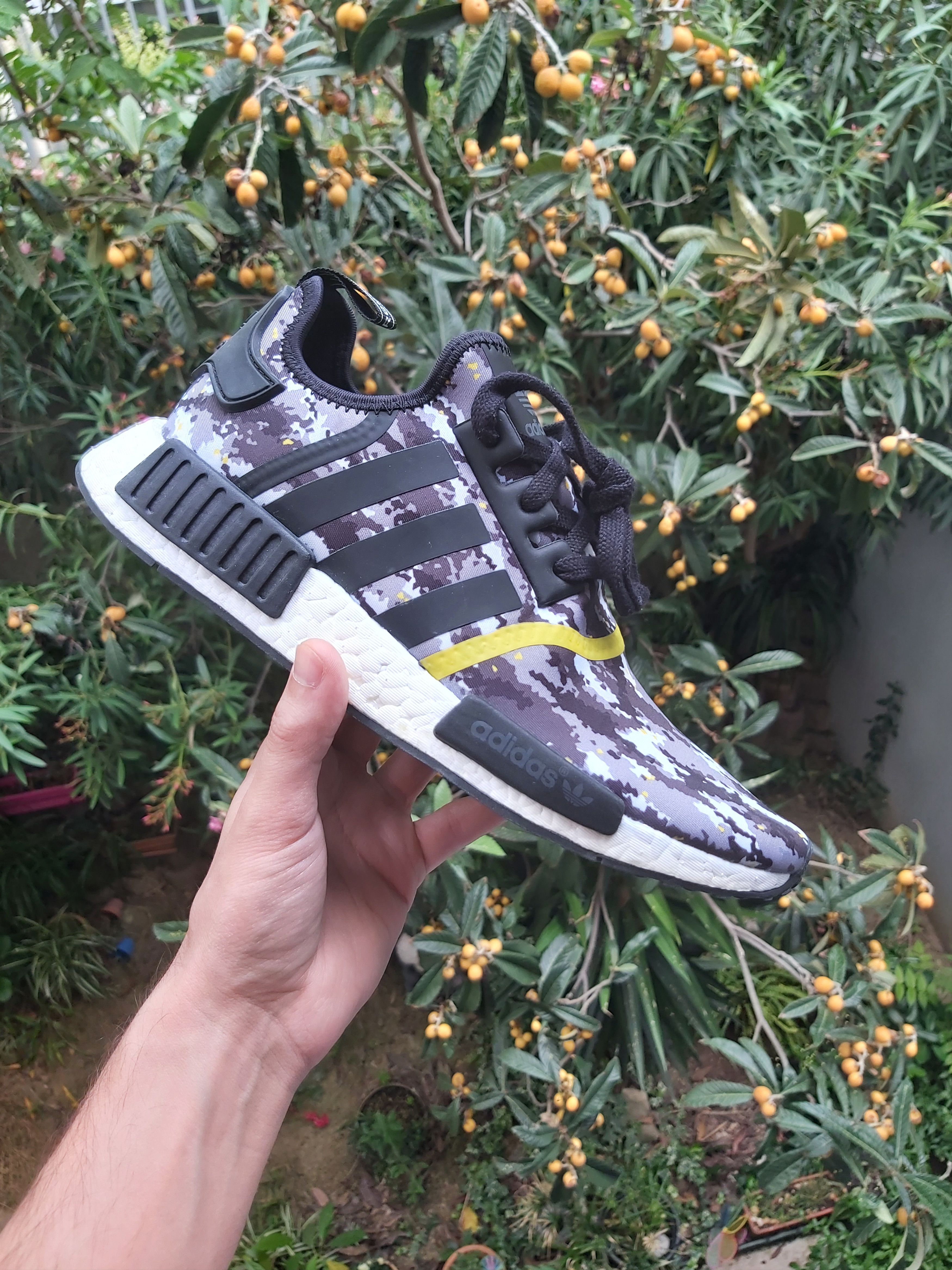 Adidas nmd yellow camo online