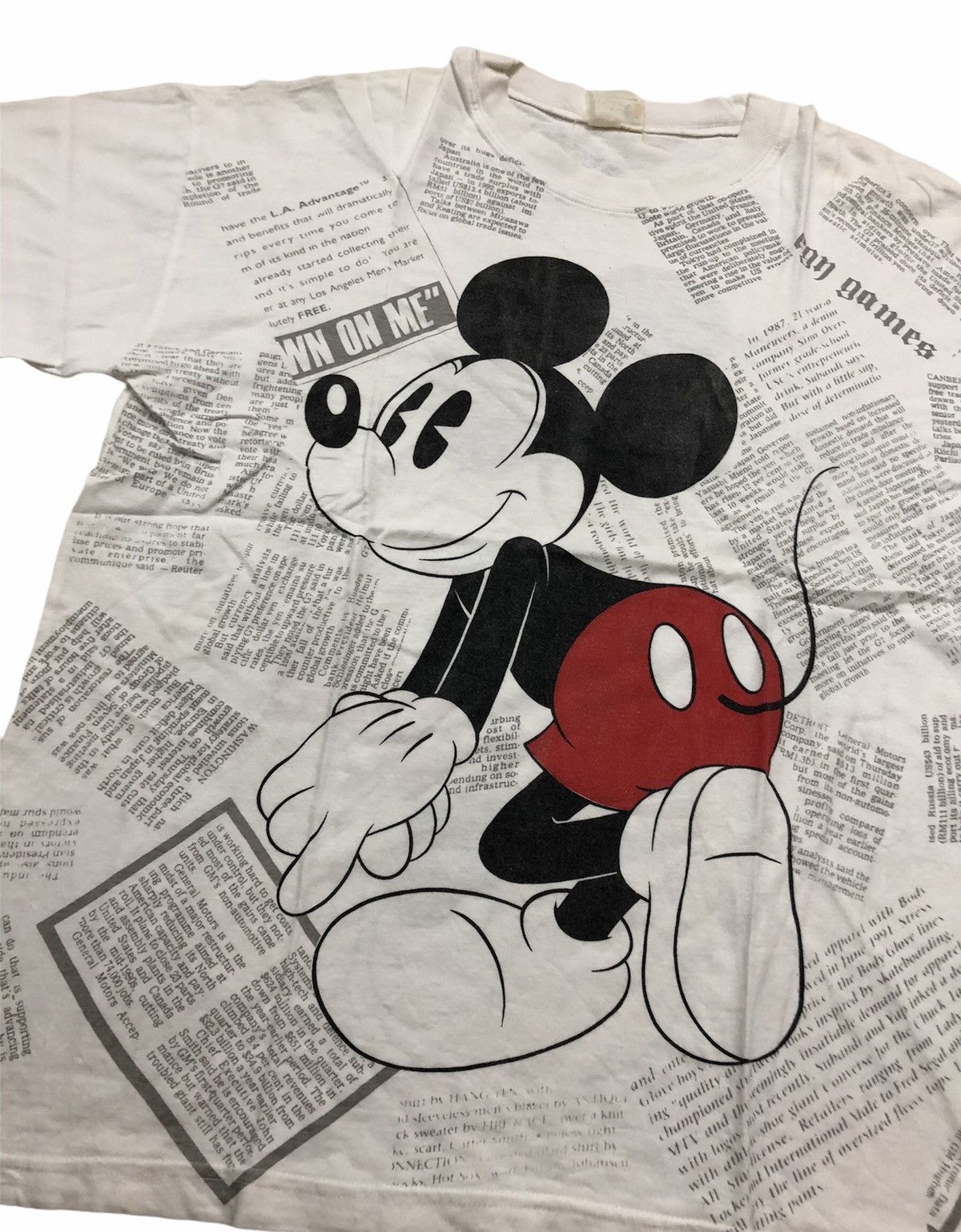 Mickey Mouse Vintage 90s Newspaper Print Mickey Mouse Size US M / EU 48-50 / 2 - 3 Thumbnail