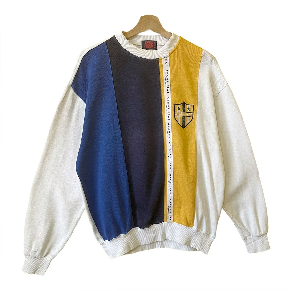 Japanese Brand Decade Club Designer Embroidered Crewneck Sweatshirt Size M Size US M / EU 48-50 / 2 - 2 Thumbnail