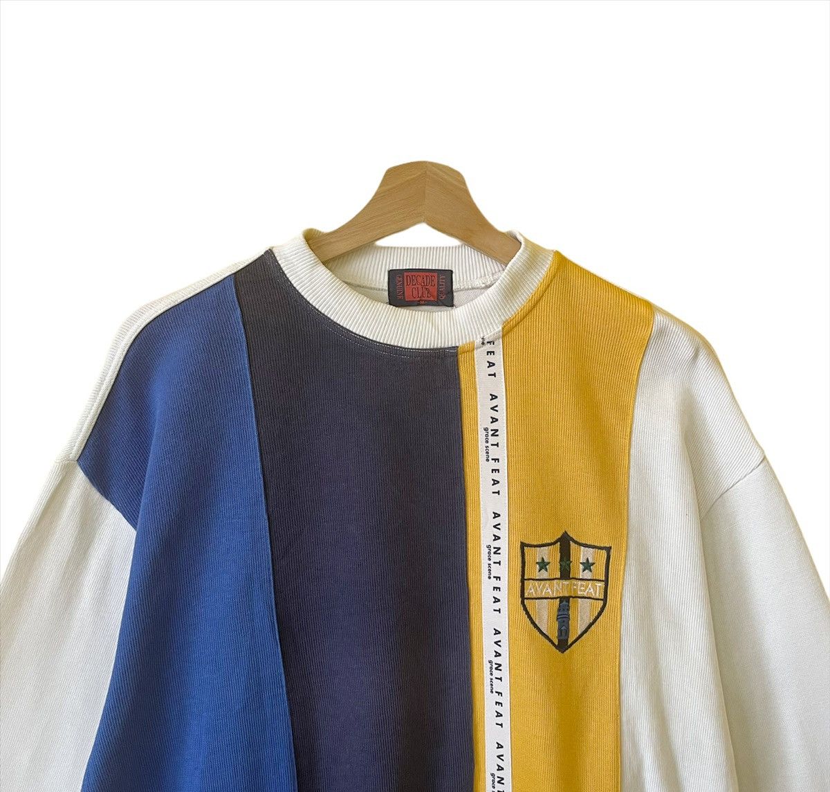 Japanese Brand Decade Club Designer Embroidered Crewneck Sweatshirt Size M Size US M / EU 48-50 / 2 - 4 Thumbnail