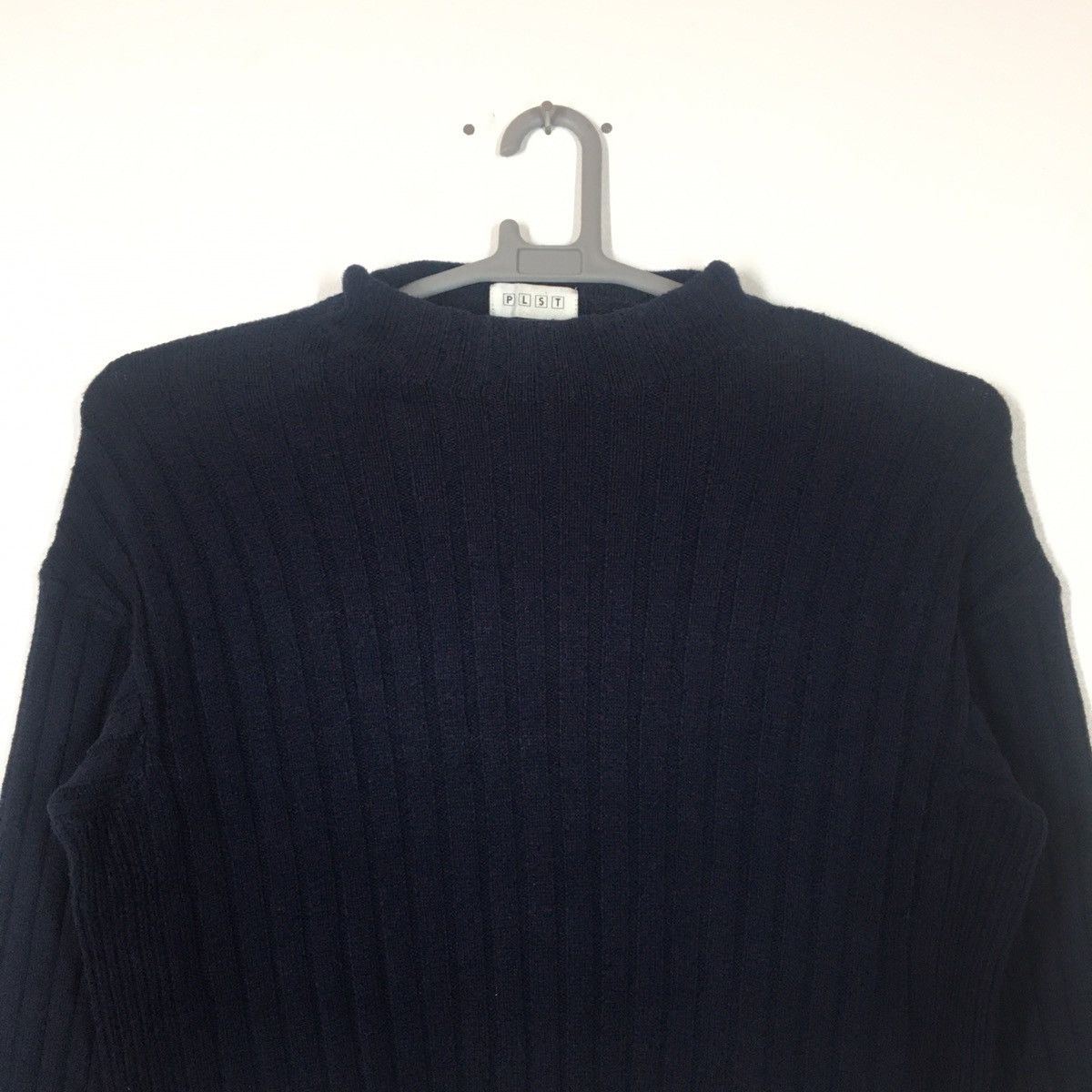 Vintage 90s PLST Plain Stripes Nice Design Knitwear