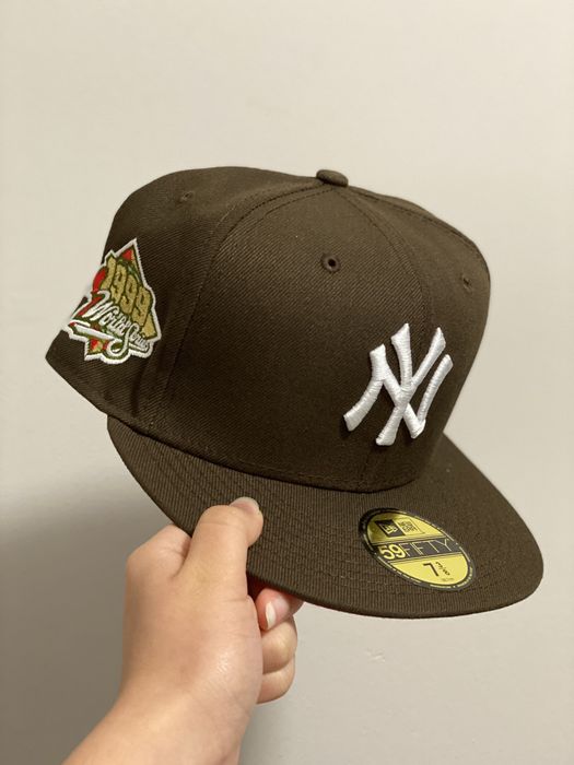 NEW YORK YANKEES 1999 WORLD SERIES BROWN PINK BRIM NEW ERA FITTED