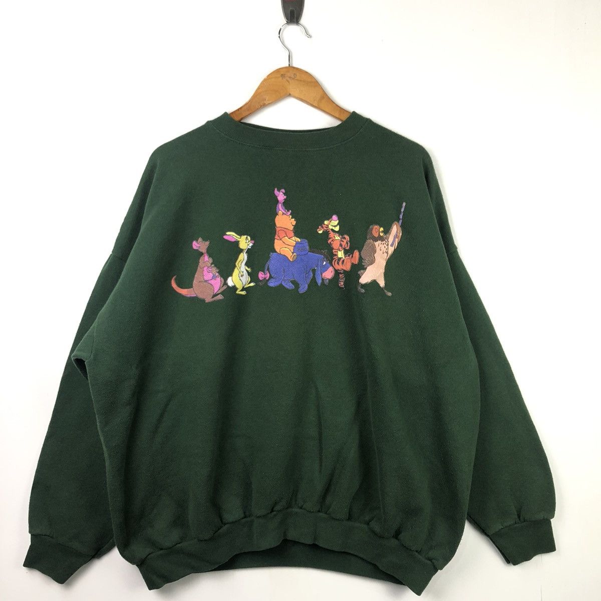Disney Vintage Pooh full Characters Crewneck Sweatshirt Size US XXL / EU 58 / 5 - 1 Thumbnail
