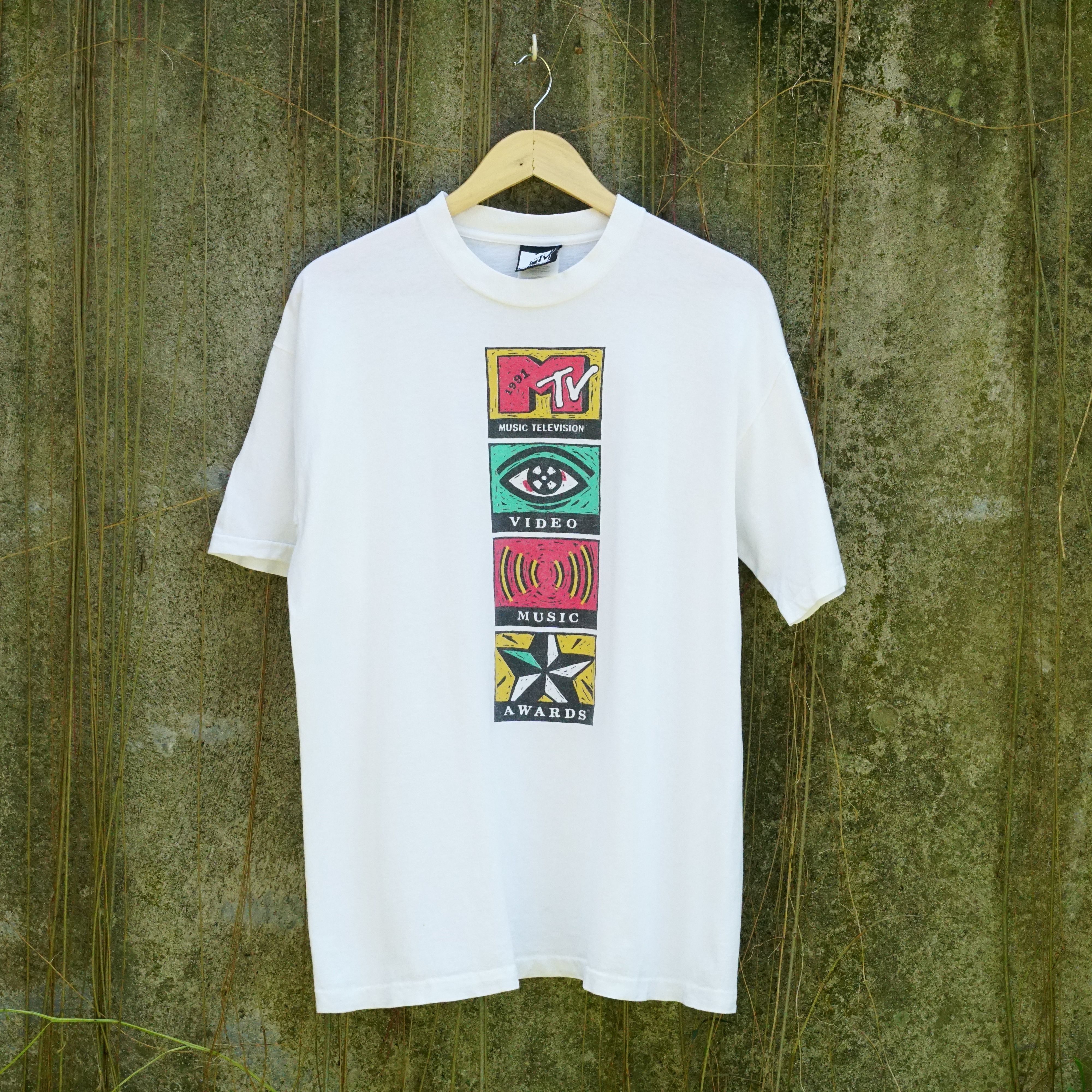 Mtv VTG MTV 90s Music TV Art Tee Shirt Size US L / EU 52-54 / 3 - 1 Thumbnail