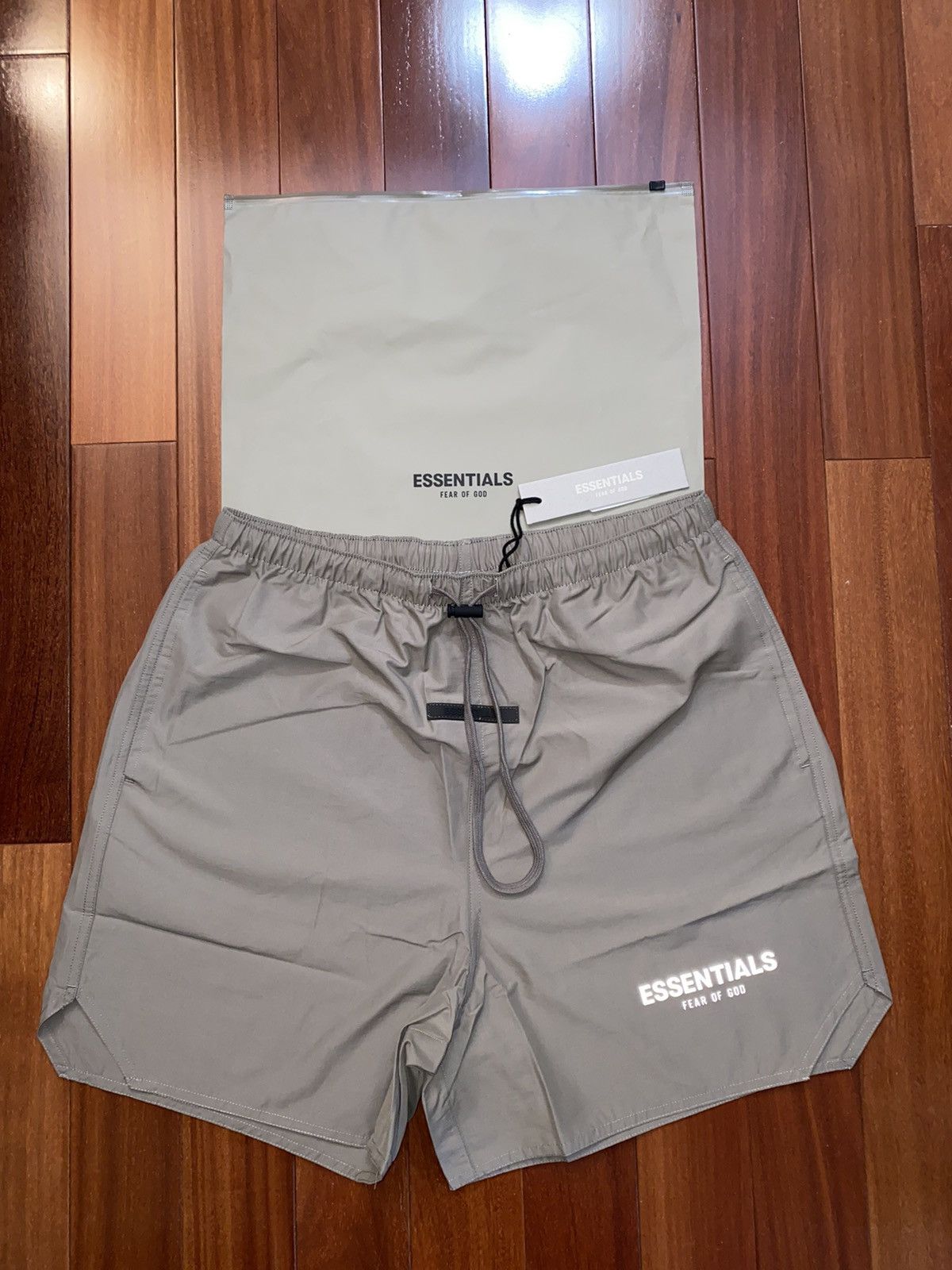 Fear of God Essentials Taupe Volley shorts store men’s size small