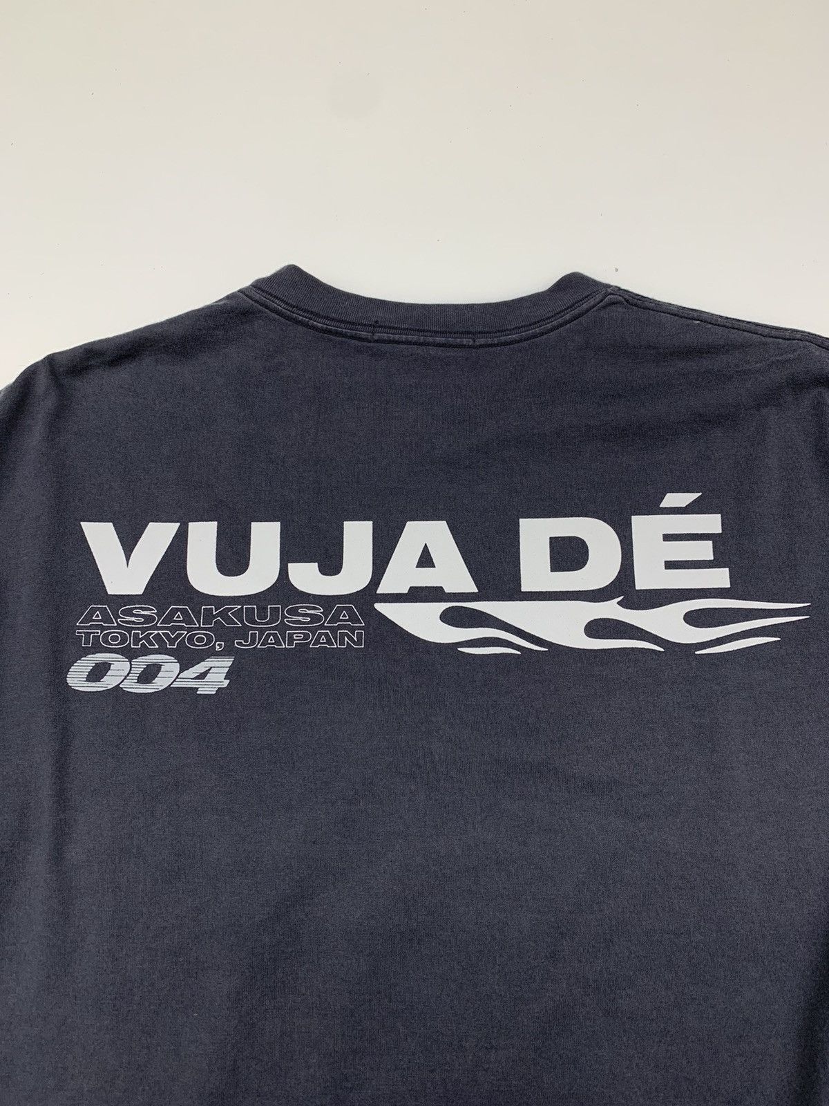 Vuja De Vuja De 004 LS OVERLOCK T-SHIRT BLACK | Grailed