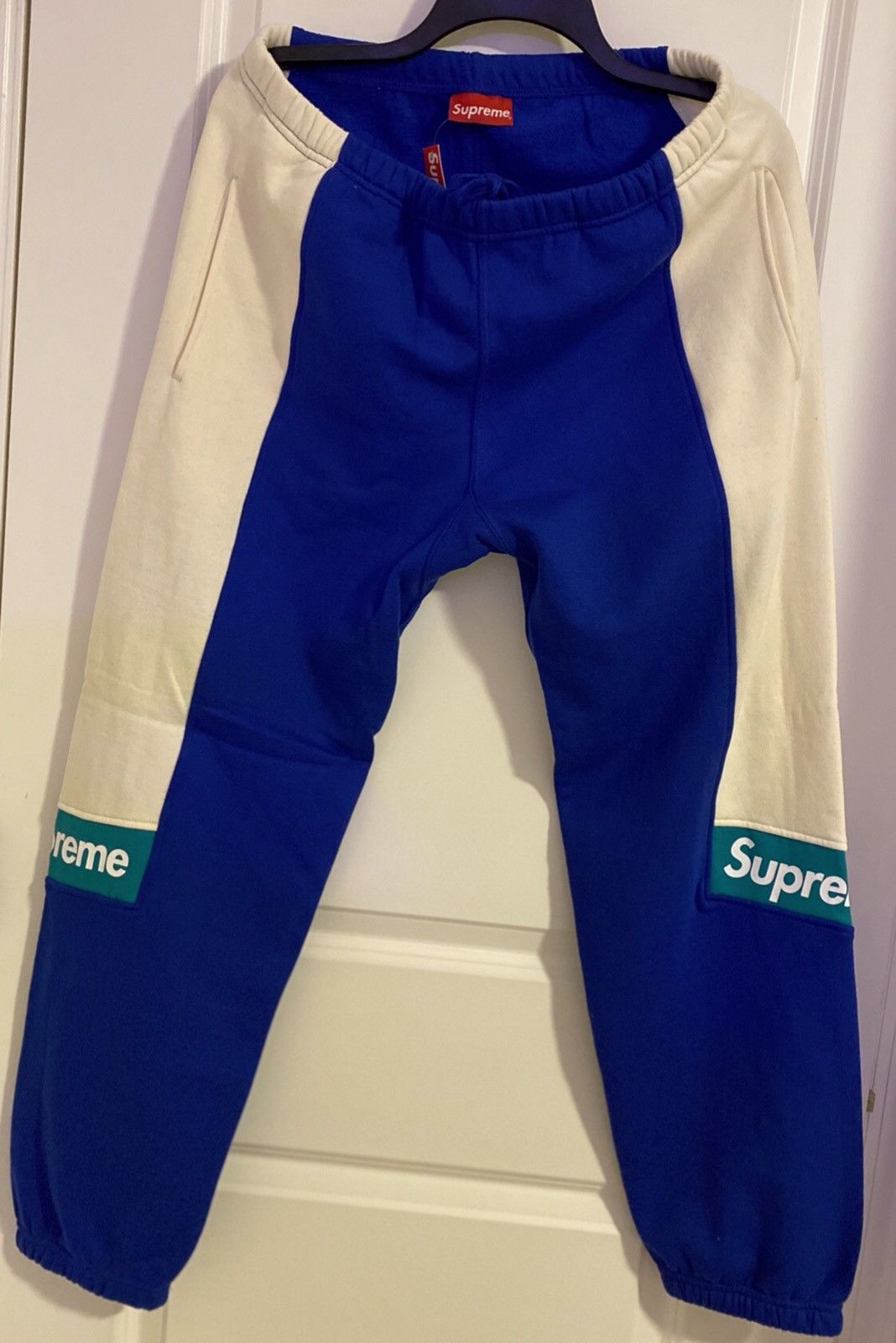 Supreme Supreme Color Blocked Sweatpants Black | Grailed 