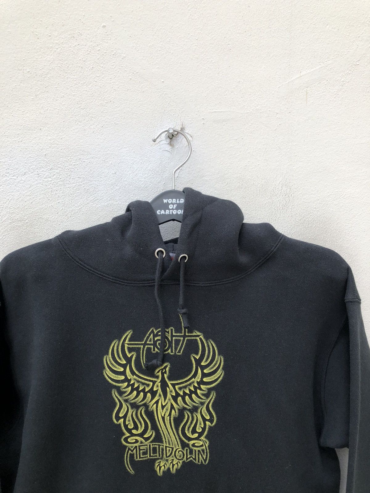 Band Tees Vintage ASH Irish Rock Band Meltdown Black Hoodie Swater Size US S / EU 44-46 / 1 - 3 Thumbnail