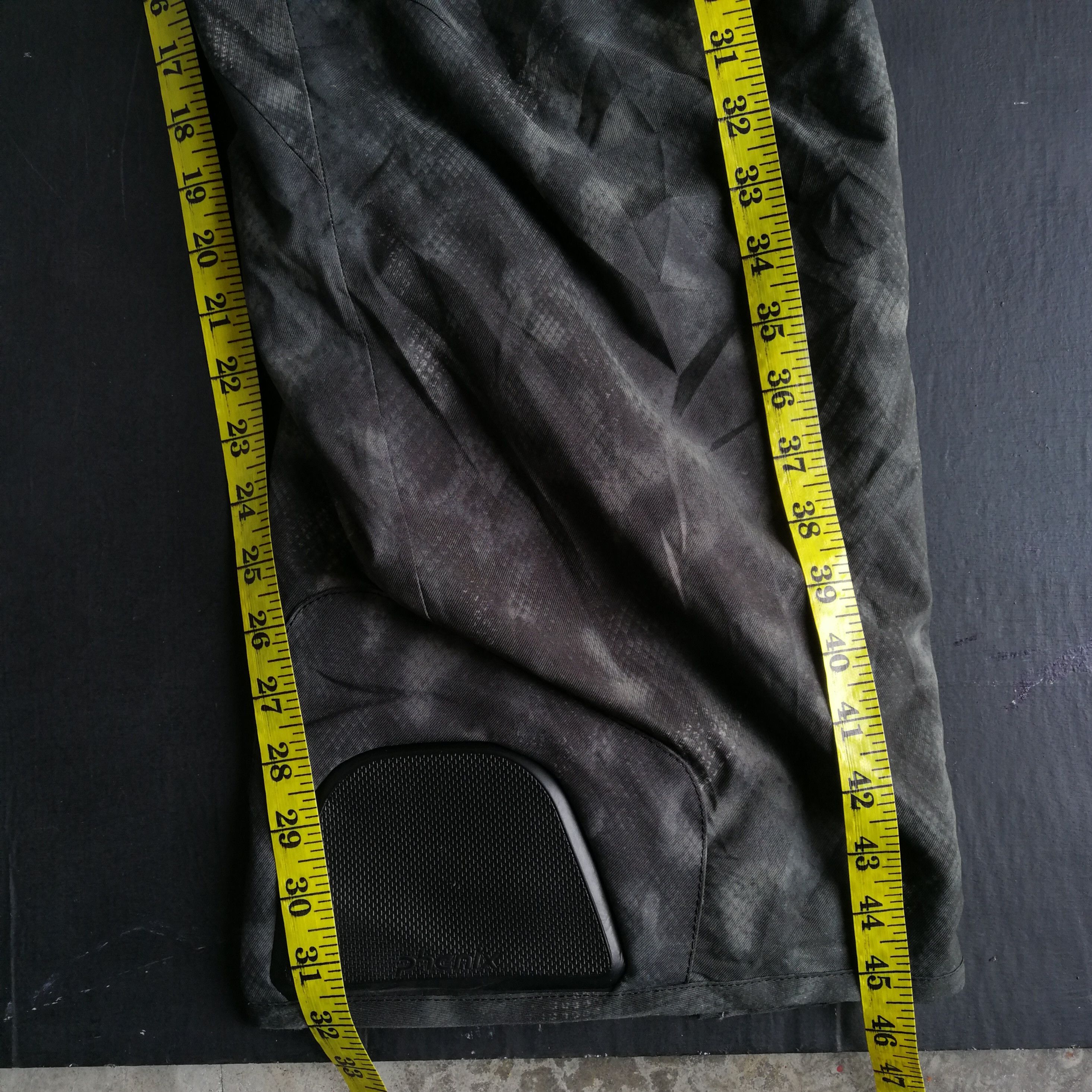 Japanese Brand Phenix Ski Pants Size USA XL Size US 39 - 19 Thumbnail