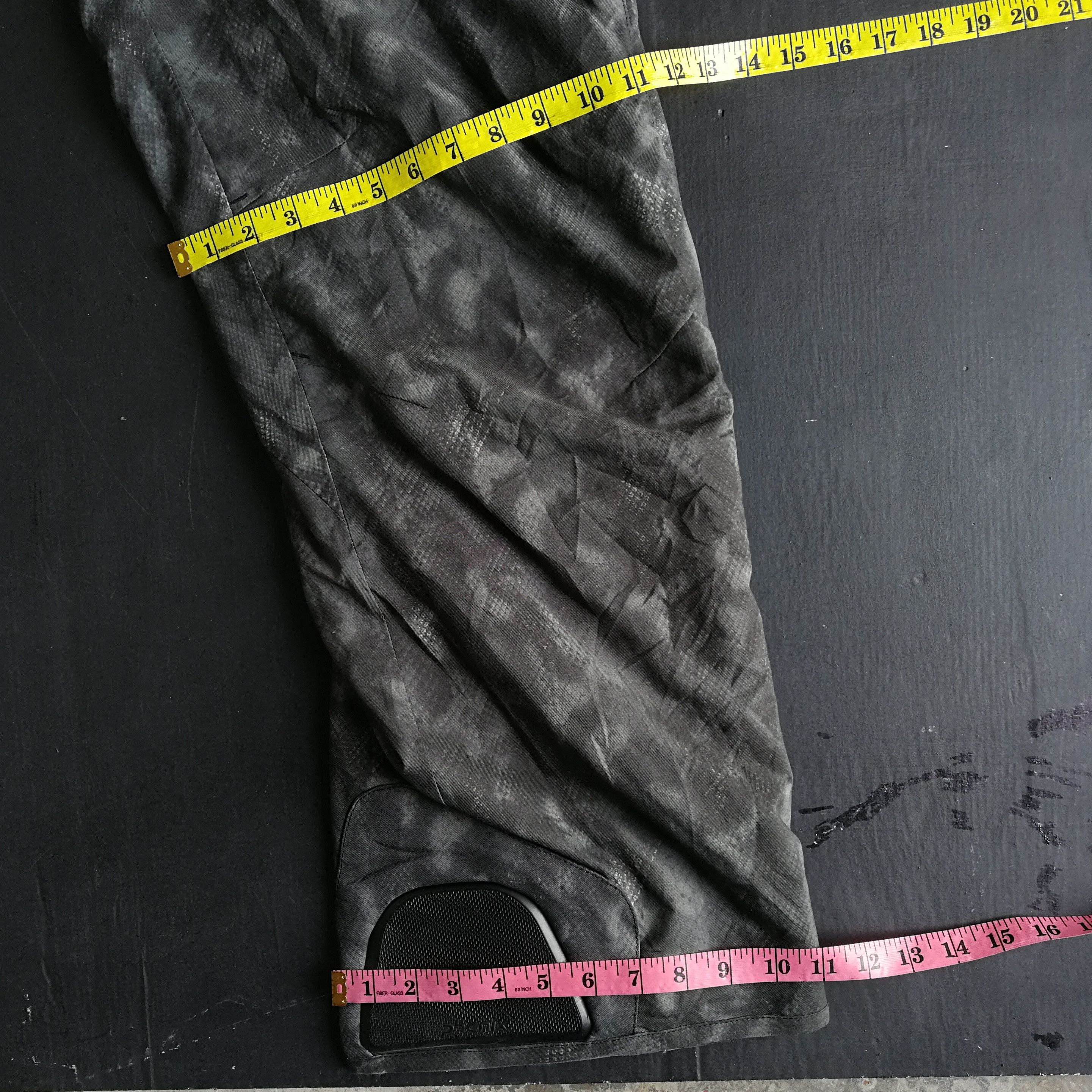 Japanese Brand Phenix Ski Pants Size USA XL Size US 39 - 17 Thumbnail