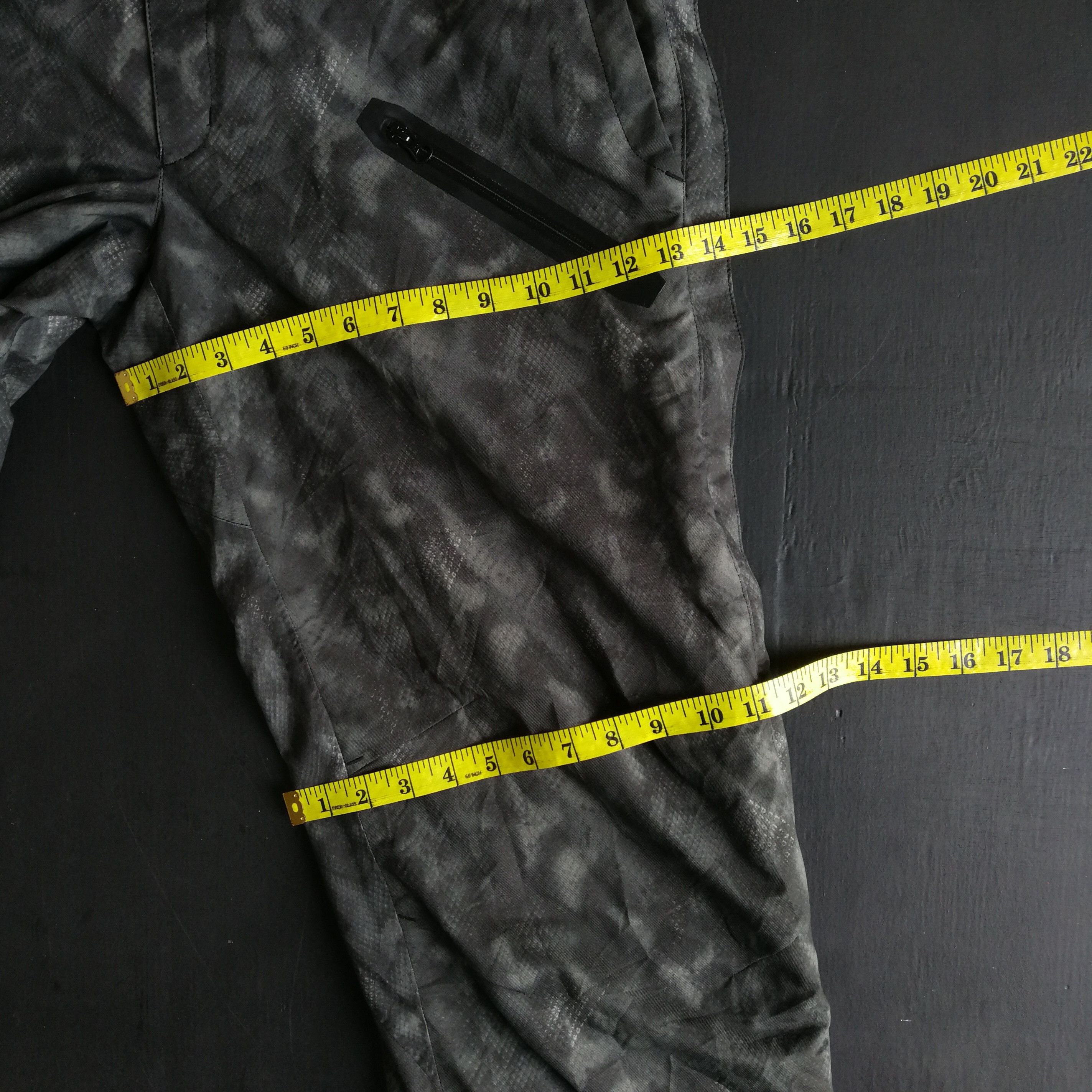 Japanese Brand Phenix Ski Pants Size USA XL Size US 39 - 18 Thumbnail