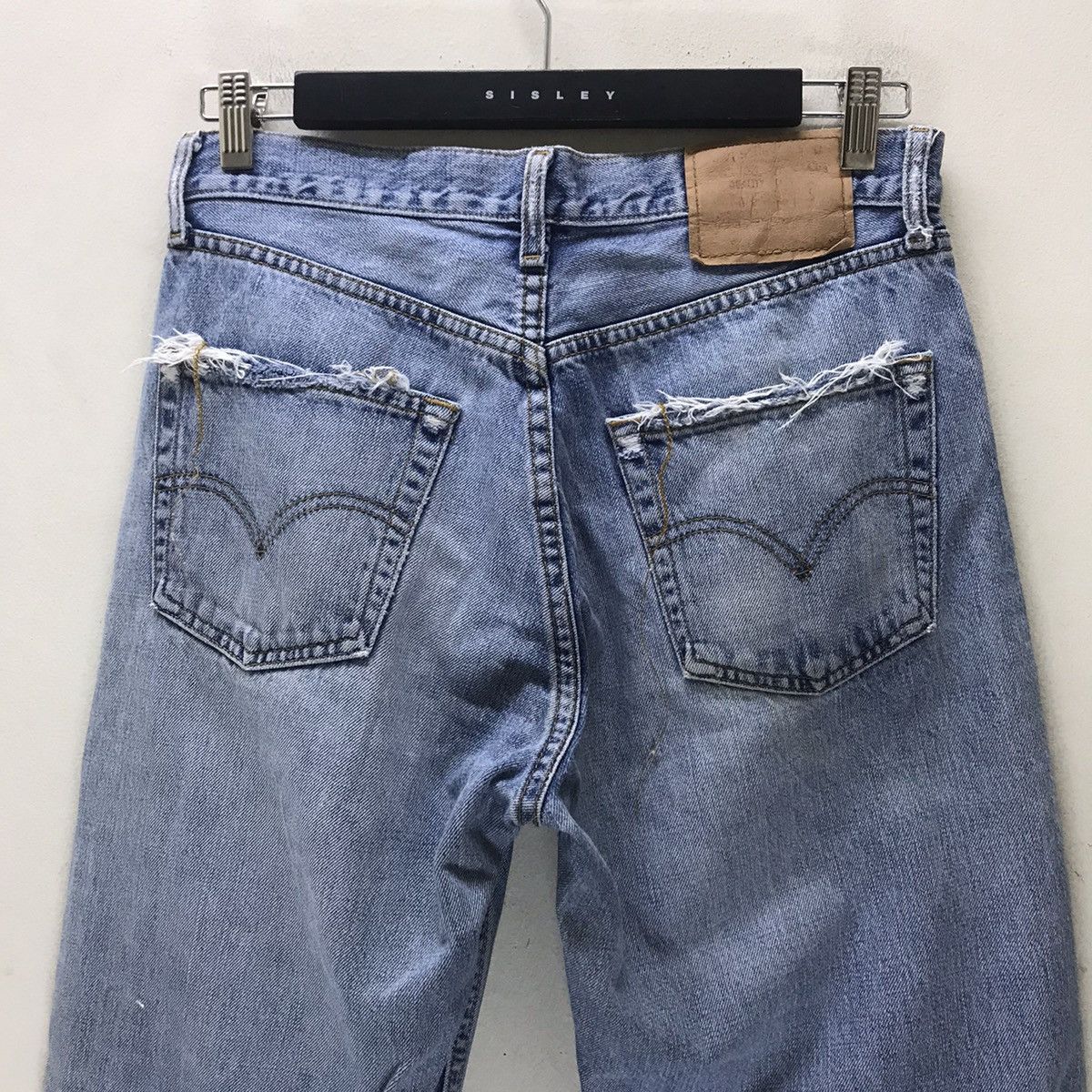 Levi's Levis 501 Distressed Denim Jeans Size US 31 - 11 Thumbnail