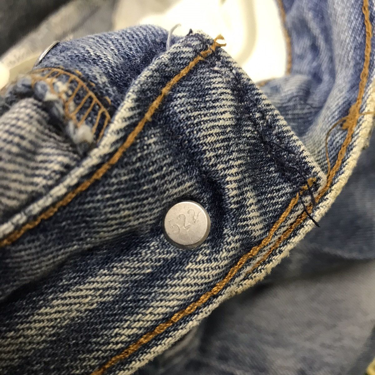 Levi's Vintage Levis 501xx Distressed Denim Nice Faded Size US 32 / EU 48 - 21 Thumbnail