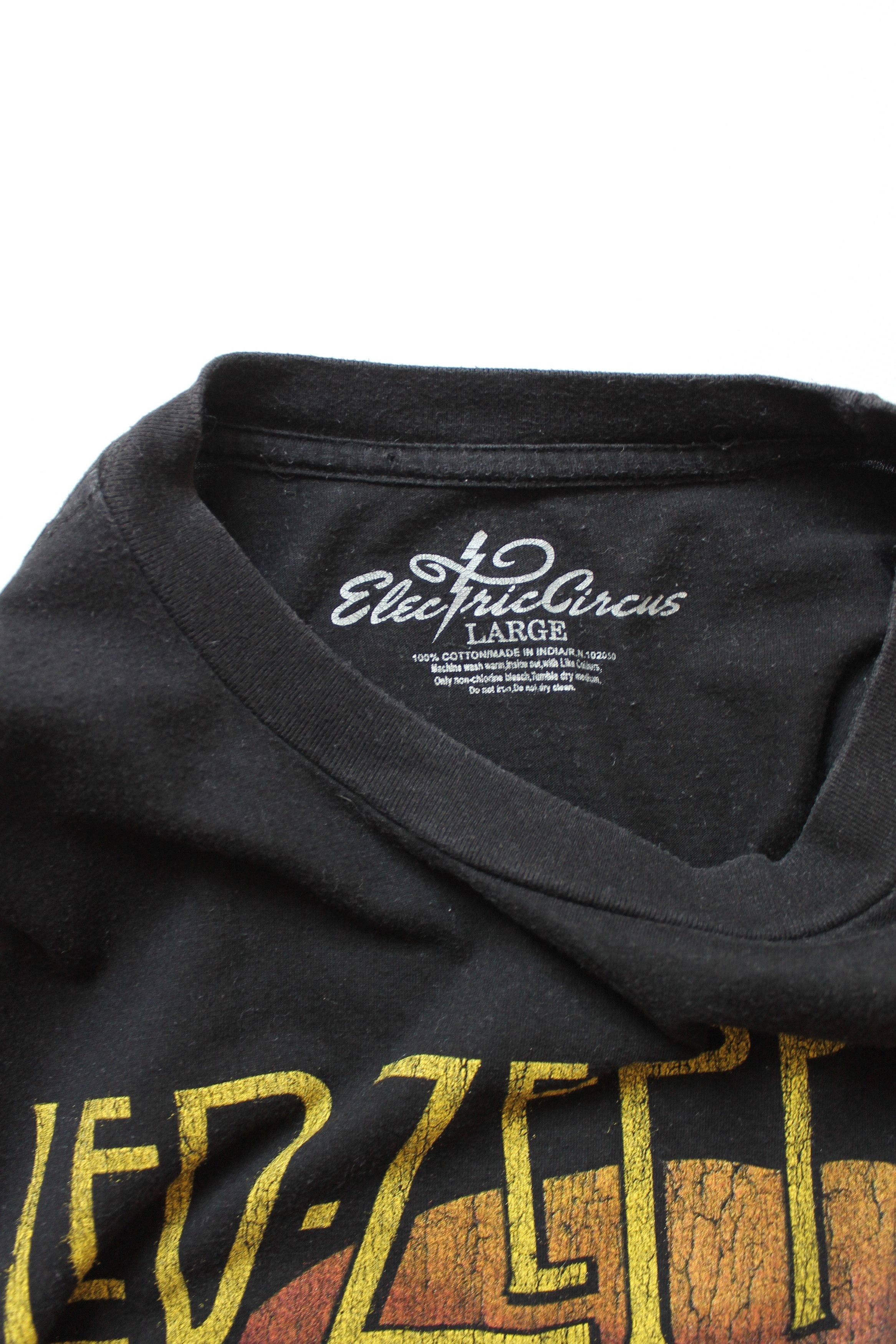 Band Tees 2010 Led Zeppelin Vintage Band tee rock Size US L / EU 52-54 / 3 - 11 Thumbnail