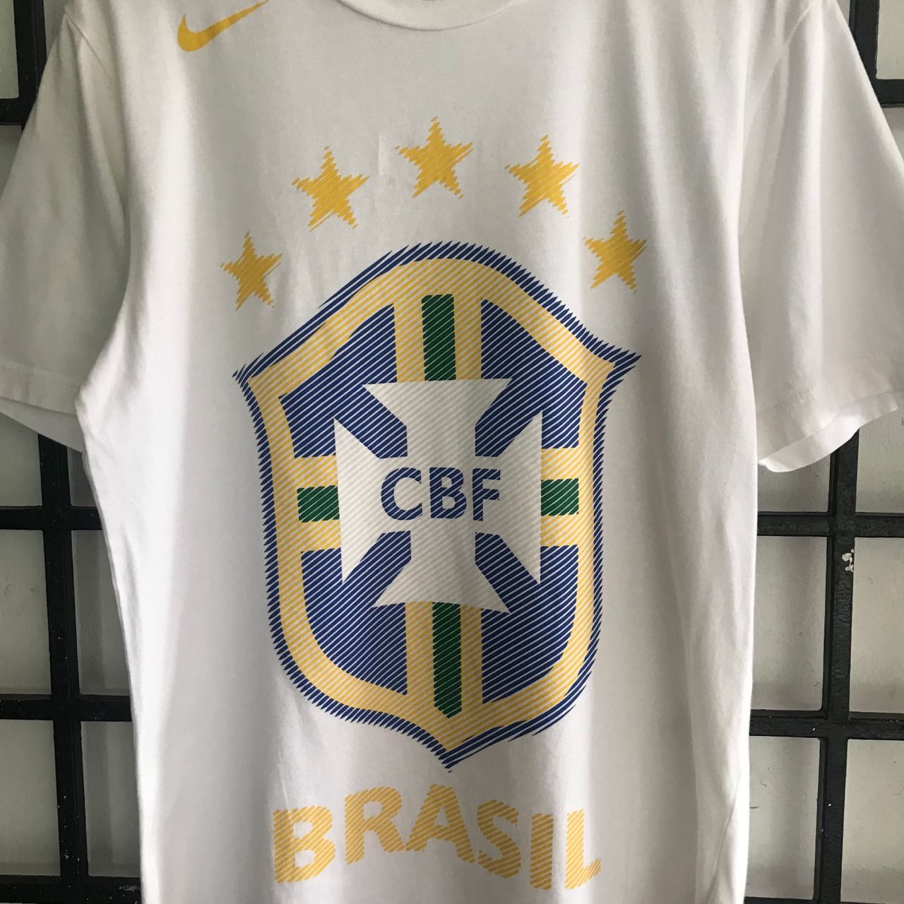 Designer × Nike 🔥Nike CBF Brazil Spell Out Tshirt Size US M / EU 48-50 / 2 - 2 Thumbnail