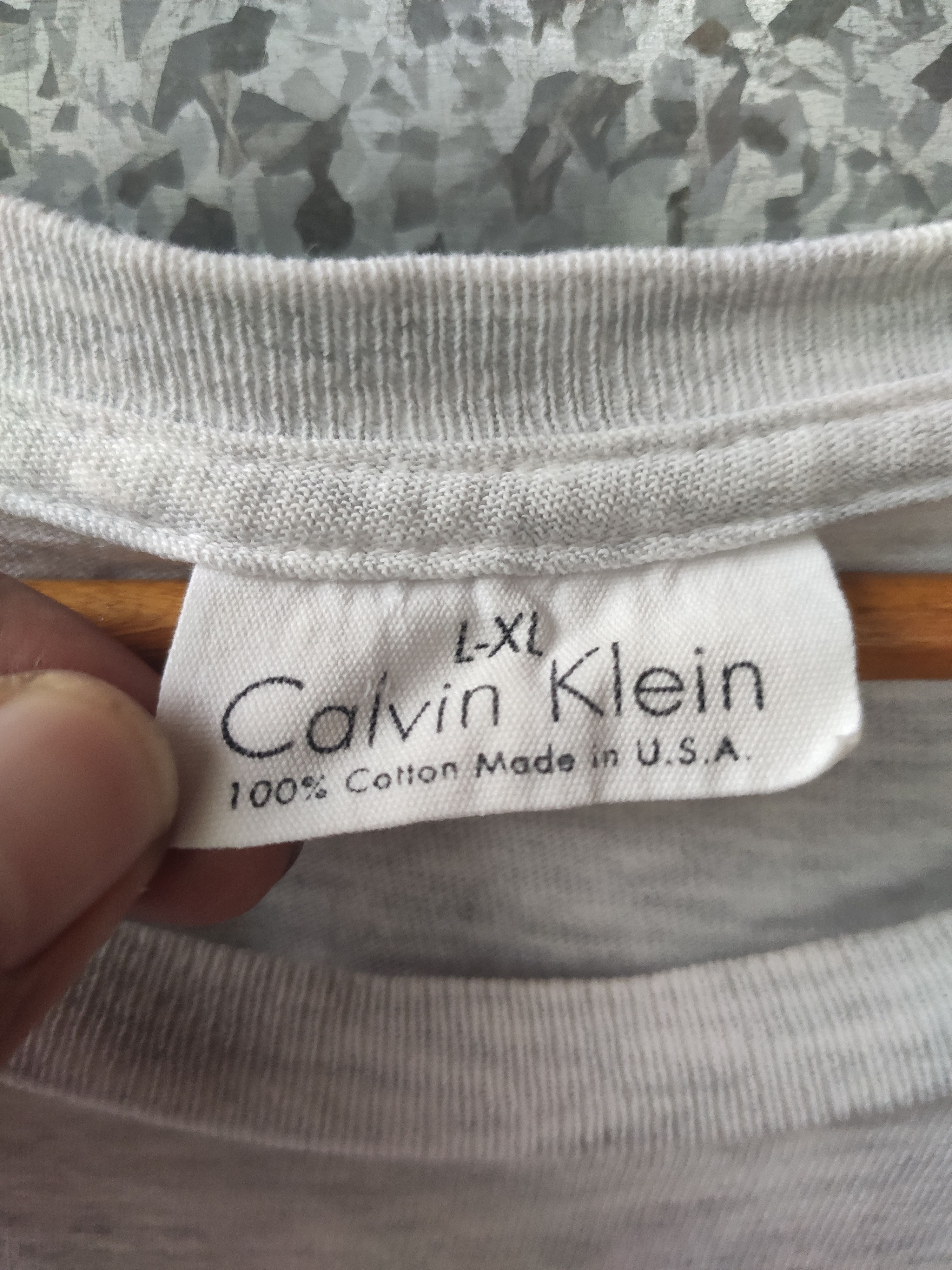 Calvin Klein 🔥 Vintage 90s Vintage Calvin Klein t shirt big logo Size US L / EU 52-54 / 3 - 4 Thumbnail