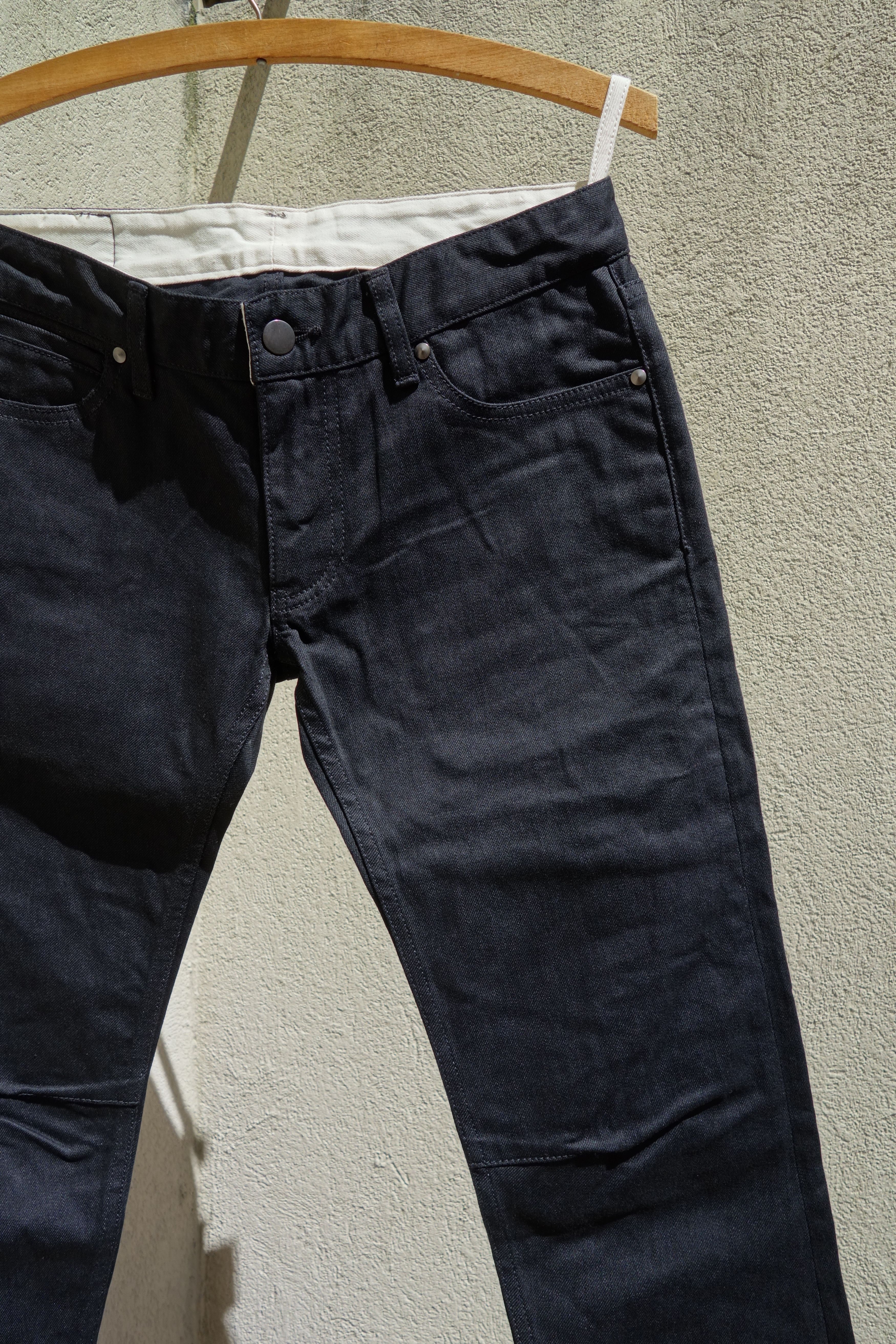 Other Super Skinny Black Rigid Denim Size US 28 / EU 44 - 1 Thumbnail