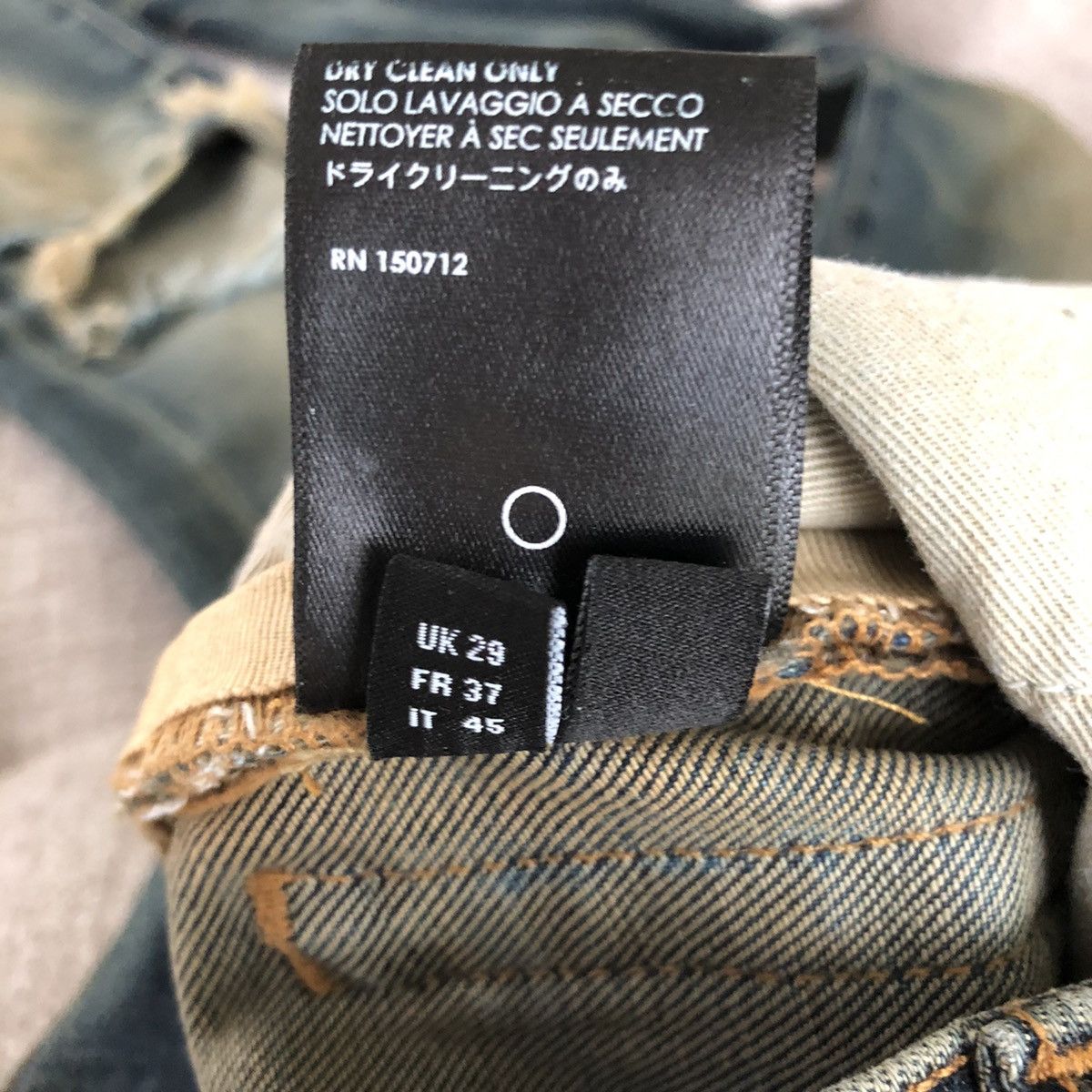 Amiri Amiri - Broken Jean. Size US 29 - 9 Thumbnail