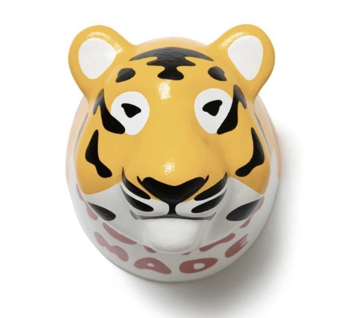 ヒューマンメイド TROPHY PAPER MACHE DISPLAY Human Made - Bulldog Trophy Paper Mache Display | HBX
