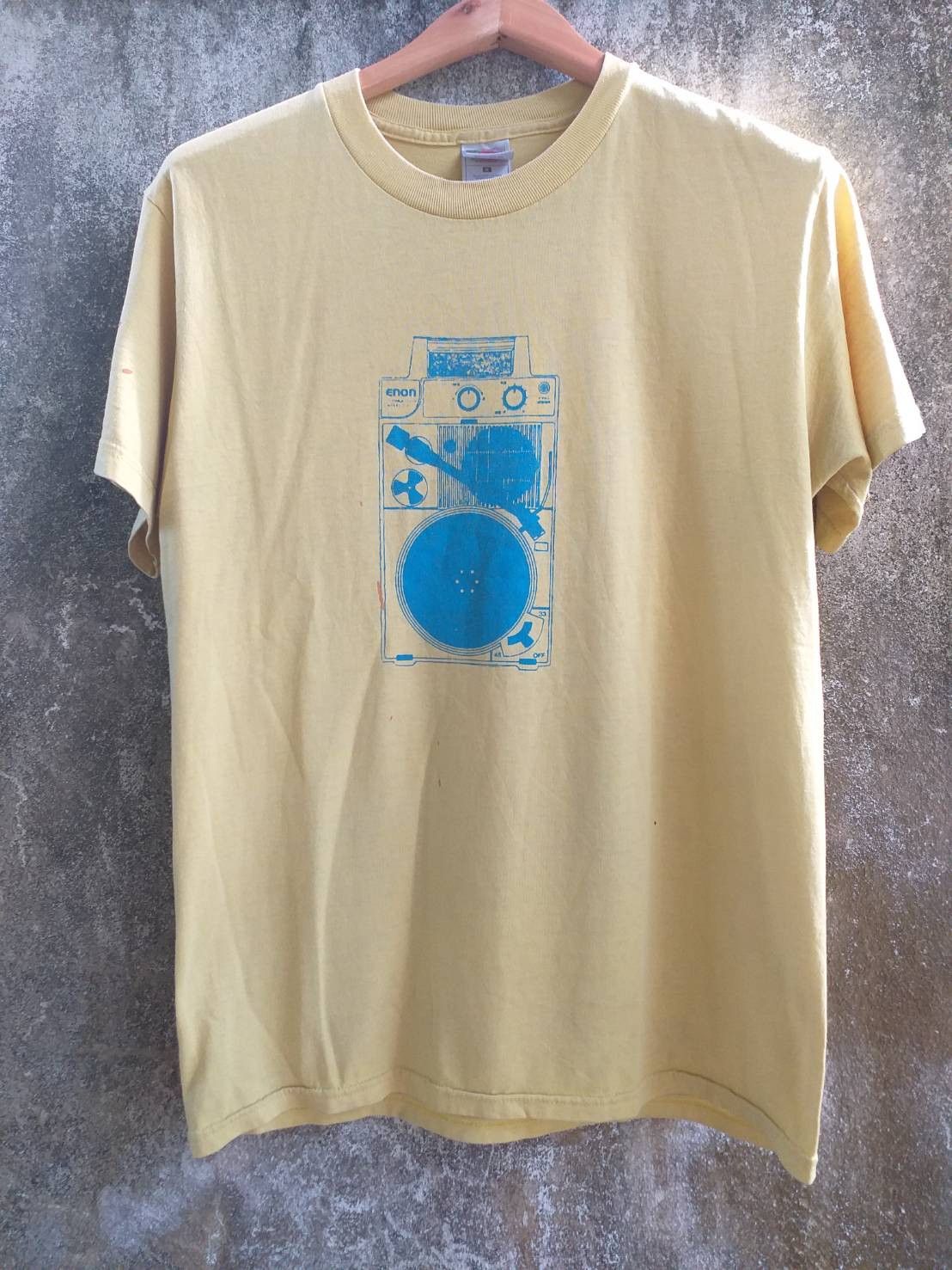 Vintage T-shirt Turntable Enon 90s