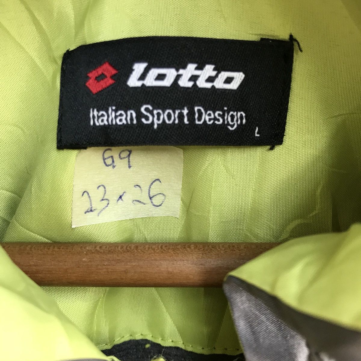 Lotto Sport Lotto Sports Italian Windbreaker Hoodie Jacket Size US L / EU 52-54 / 3 - 8 Thumbnail