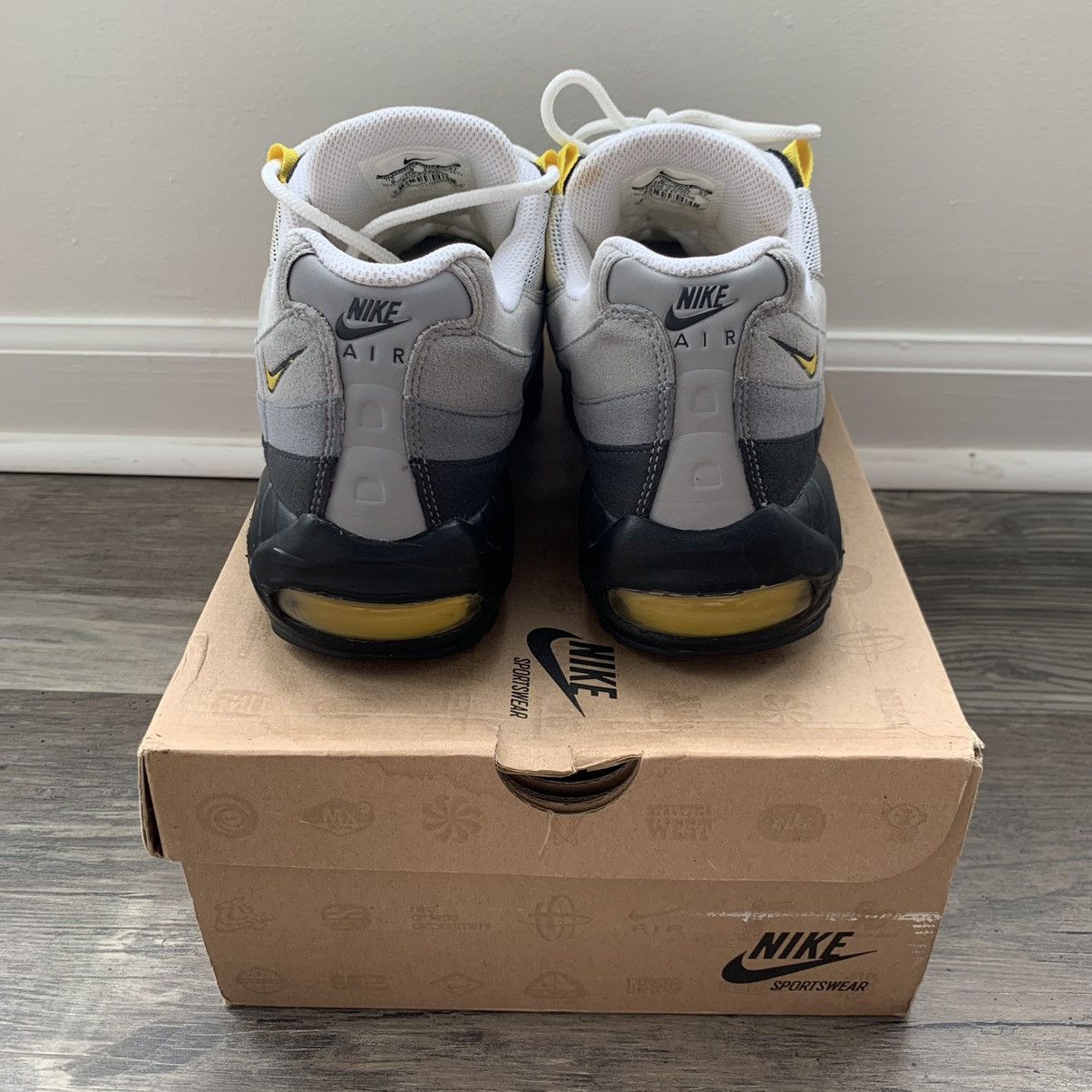 A/W 2011 Nike Air Max 95 Tour Yellow Size
