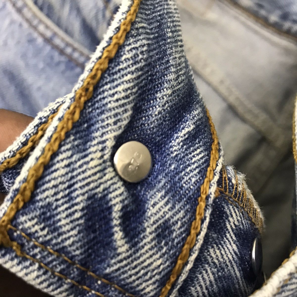 Levi's Vintage 90s Levis 501 Lightwash Nice Faded Made in Polad Size US 33 - 19 Thumbnail