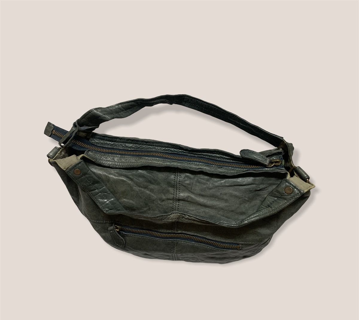 Genuine Leather Vintage Leather Bag - Crossbody Bag Size ONE SIZE - 3 Thumbnail