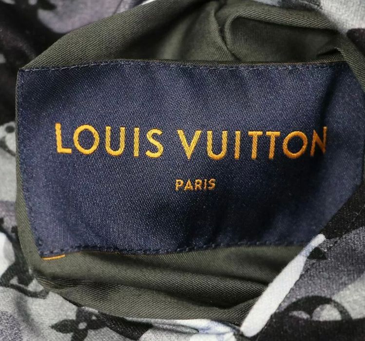 Louis Vuitton Lvse Flower Quilted Hoodie Jacket Blue. Size 48