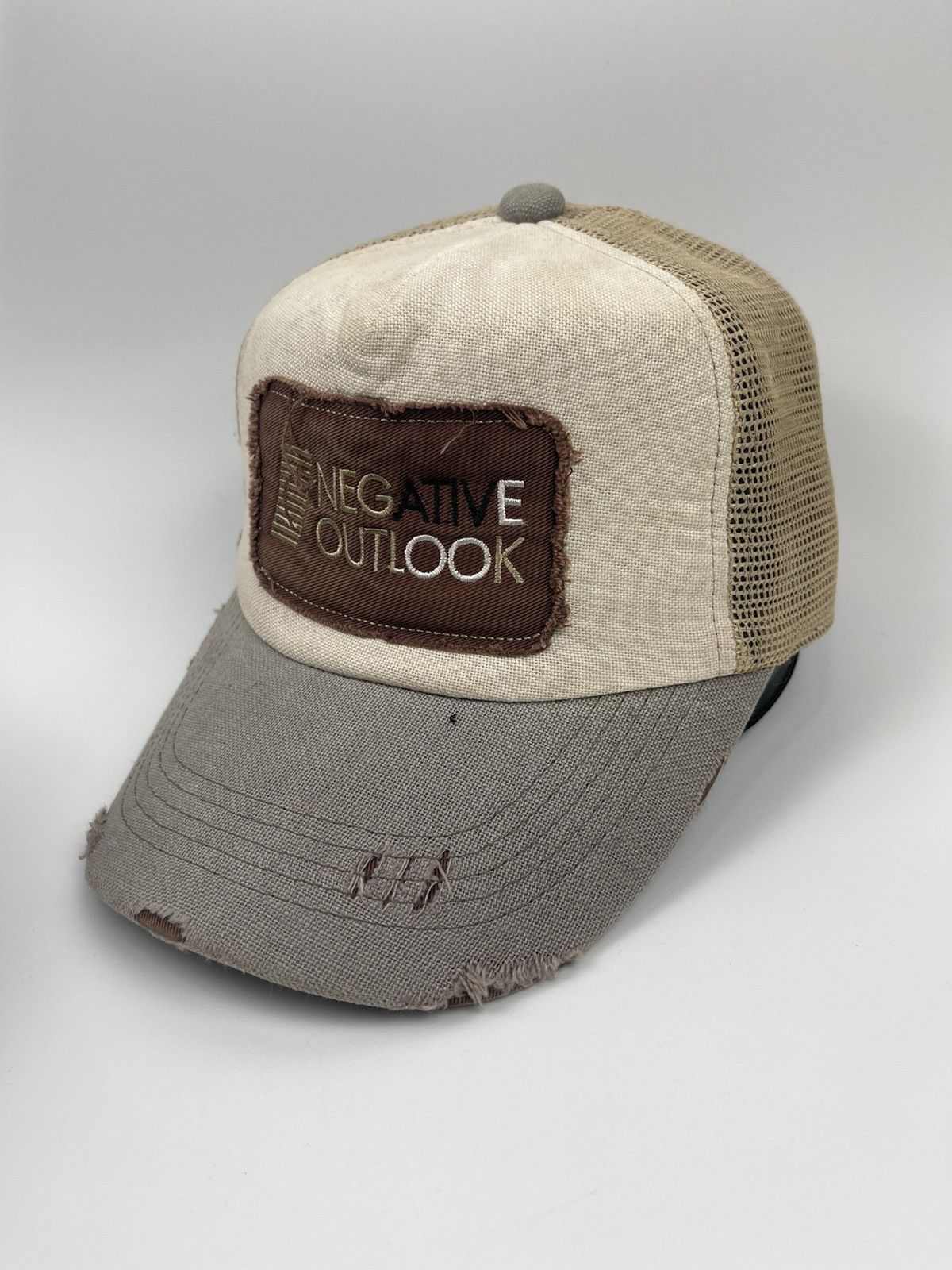 Hat Club Rare Multicolor Negative outlook trucker hat Size ONE SIZE - 1 Thumbnail