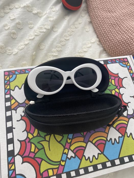 Cake sales asia sunglasses