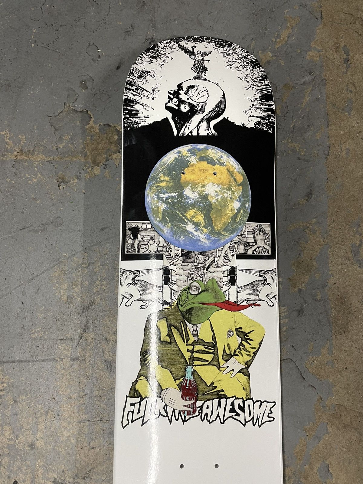 Fucking Awesome Fucking awesome frog skateboard size 8.0 Size ONE SIZE - 2 Thumbnail