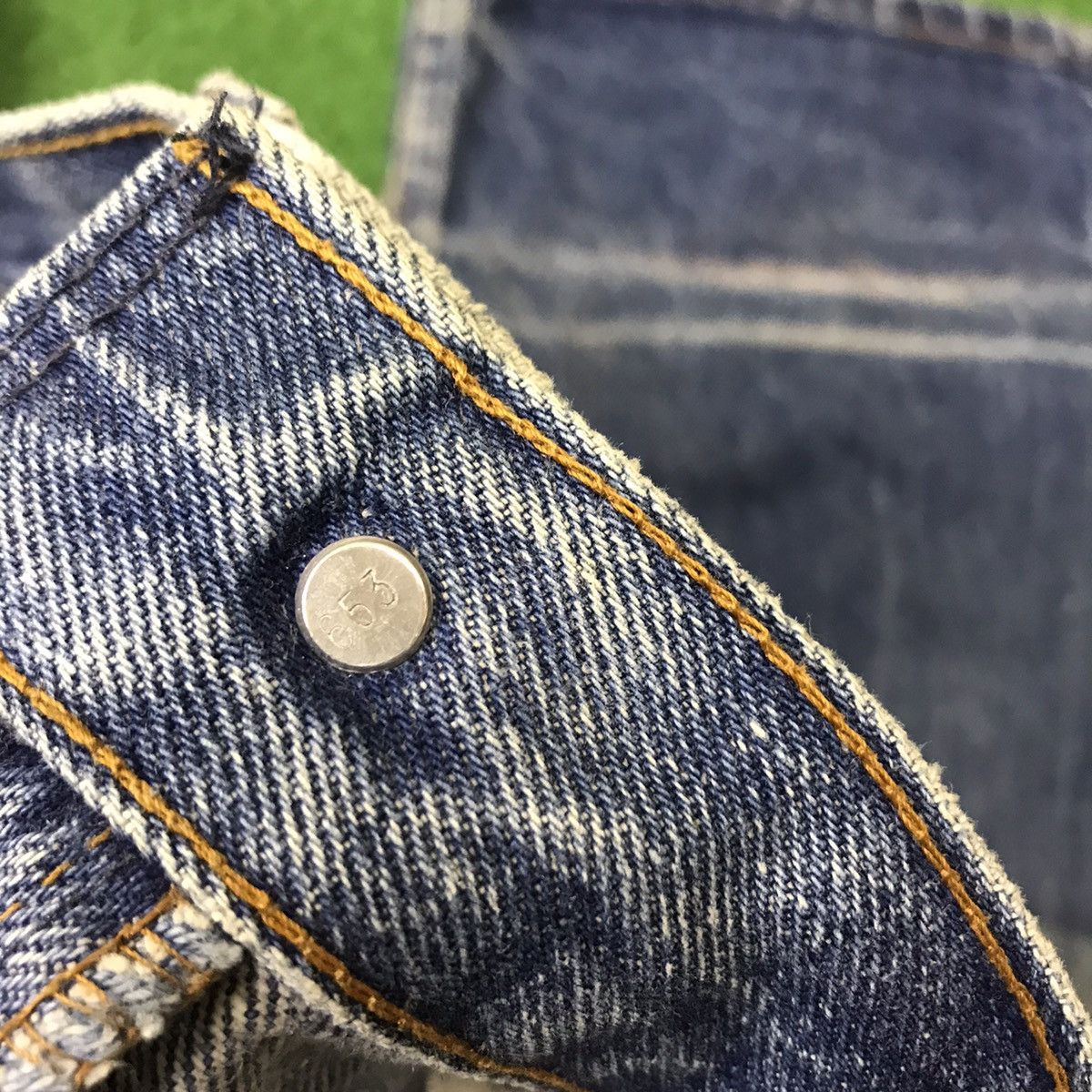 Levi's Vintage 80s Levis 501 Distressed Jeans Size US 33 - 19 Thumbnail