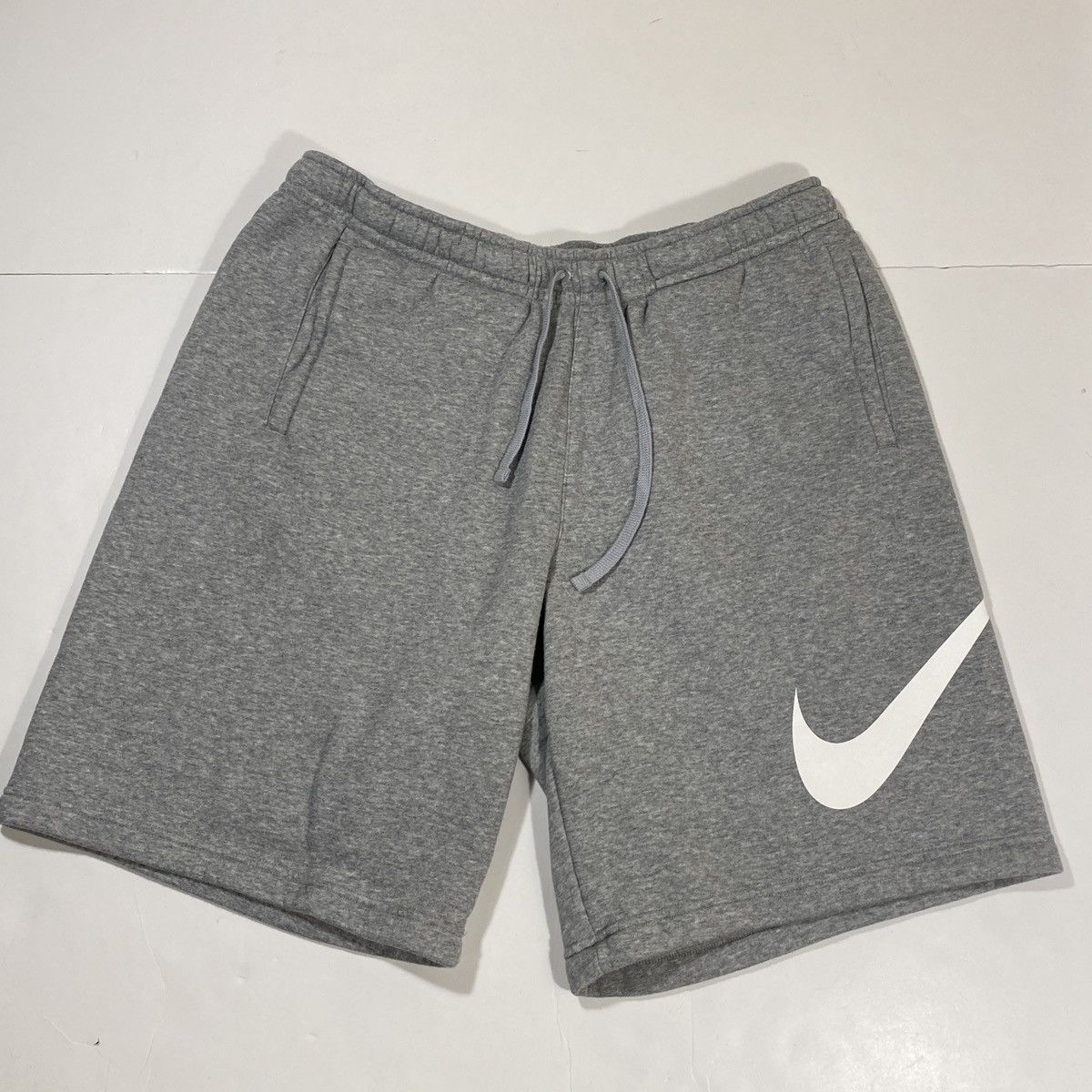Nike × Vintage Vintage Nike Grey Sweat Shorts Size US 36 / EU 52 - 1 Thumbnail