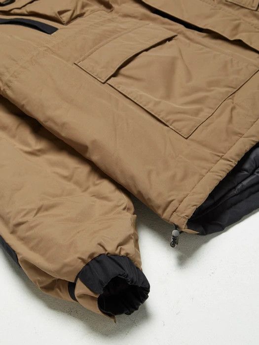 Balenciaga Oversized Beige Colorblock Cargo Parka Size US L / EU 52-54 / 3 - 4 Thumbnail