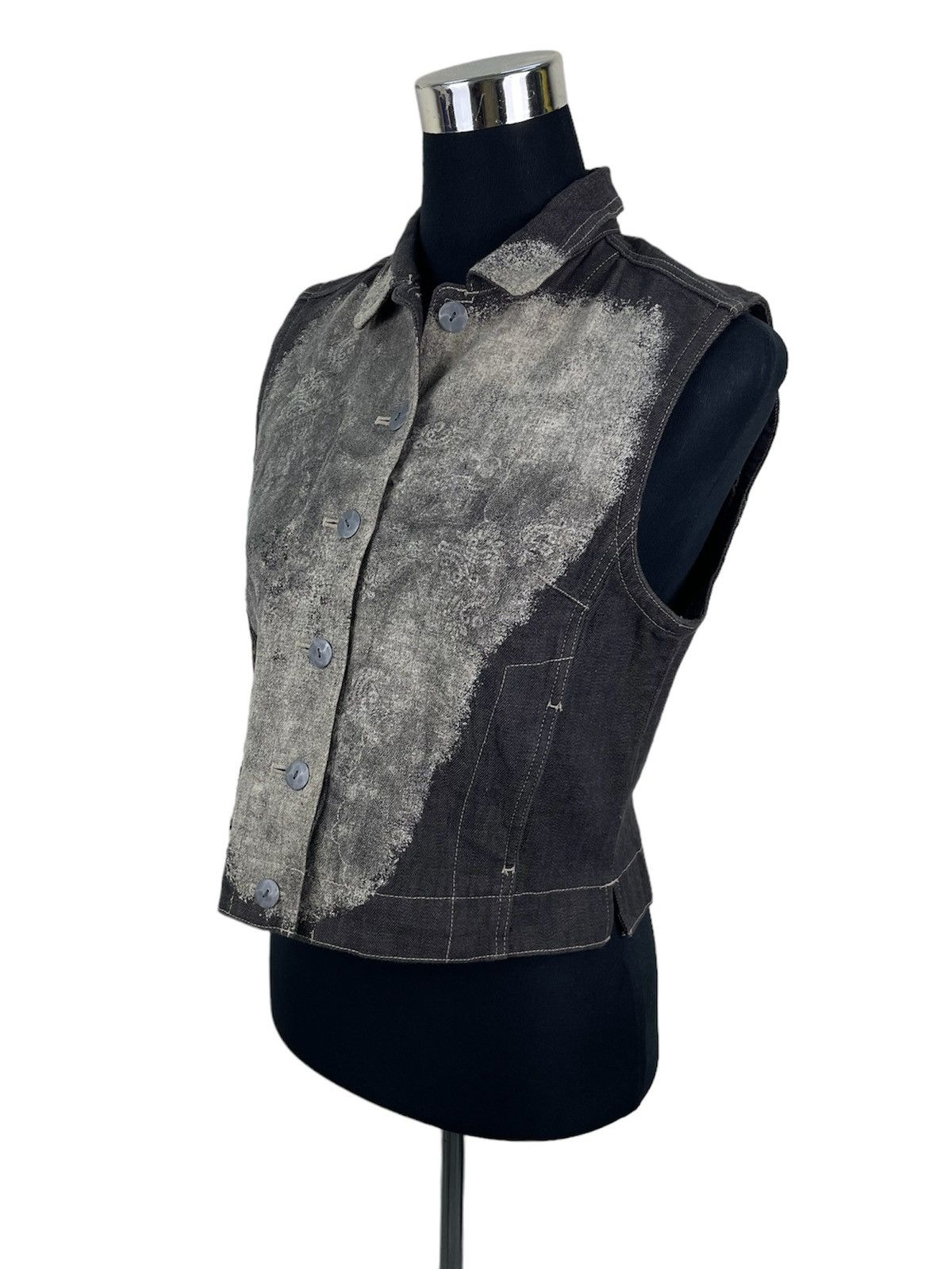 Designer × Japanese Brand Artisanal Destroyed Denim Vest | Made in Japan Heat Size US S / EU 44-46 / 1 - 4 Thumbnail