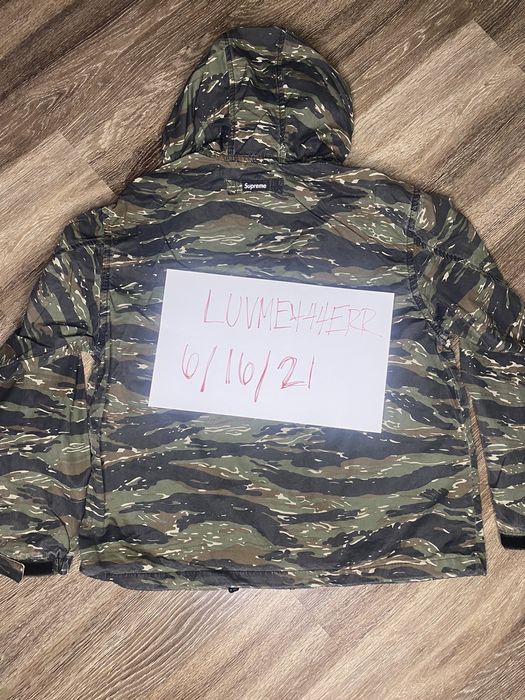 Supreme Supreme Mesh Pocket Cargo Jacket SS21 (Tigerstripe Camo