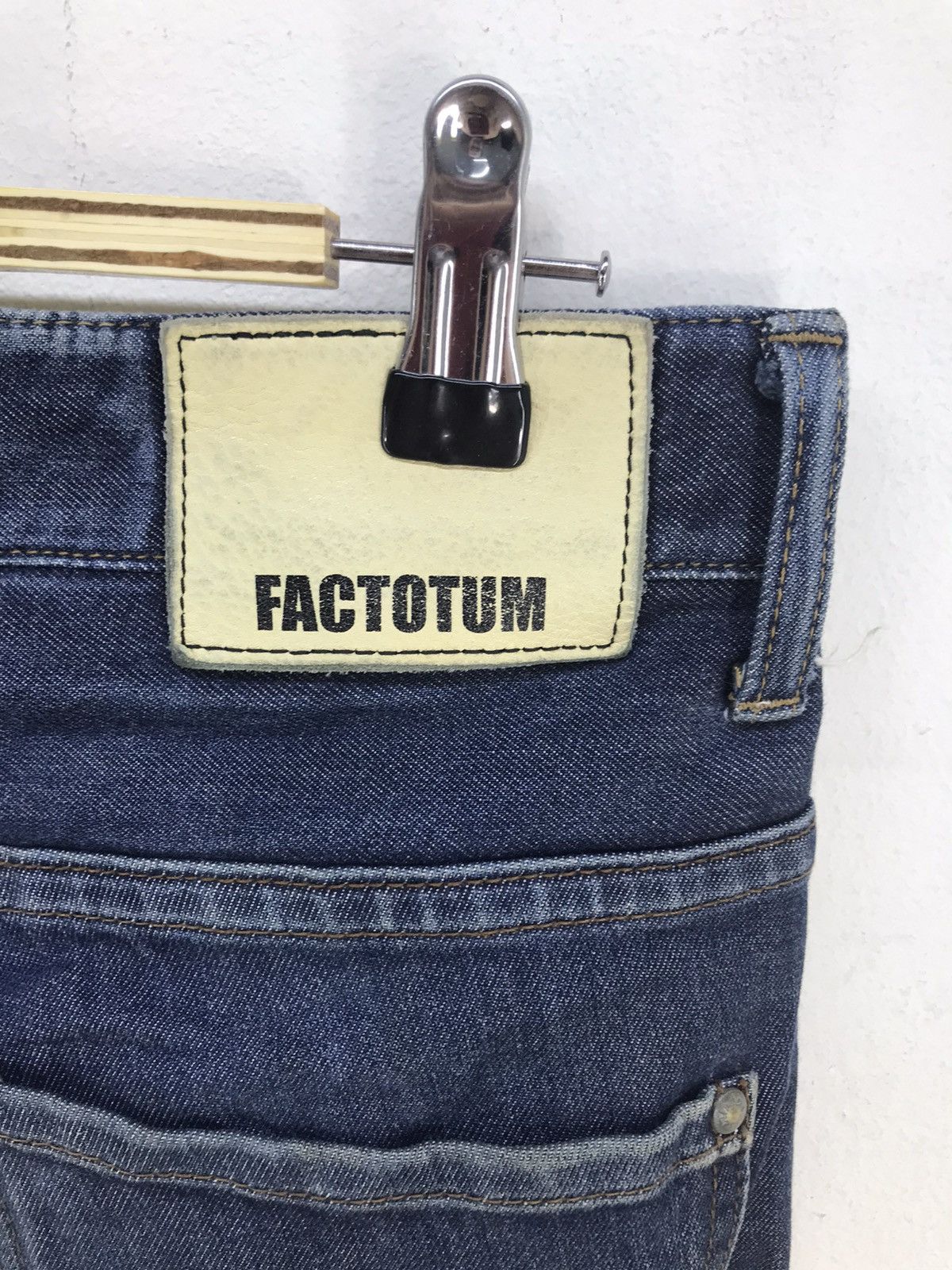 FACTOTUM Factotum Made In Japan Denim Jeans Size US 31 - 7 Thumbnail
