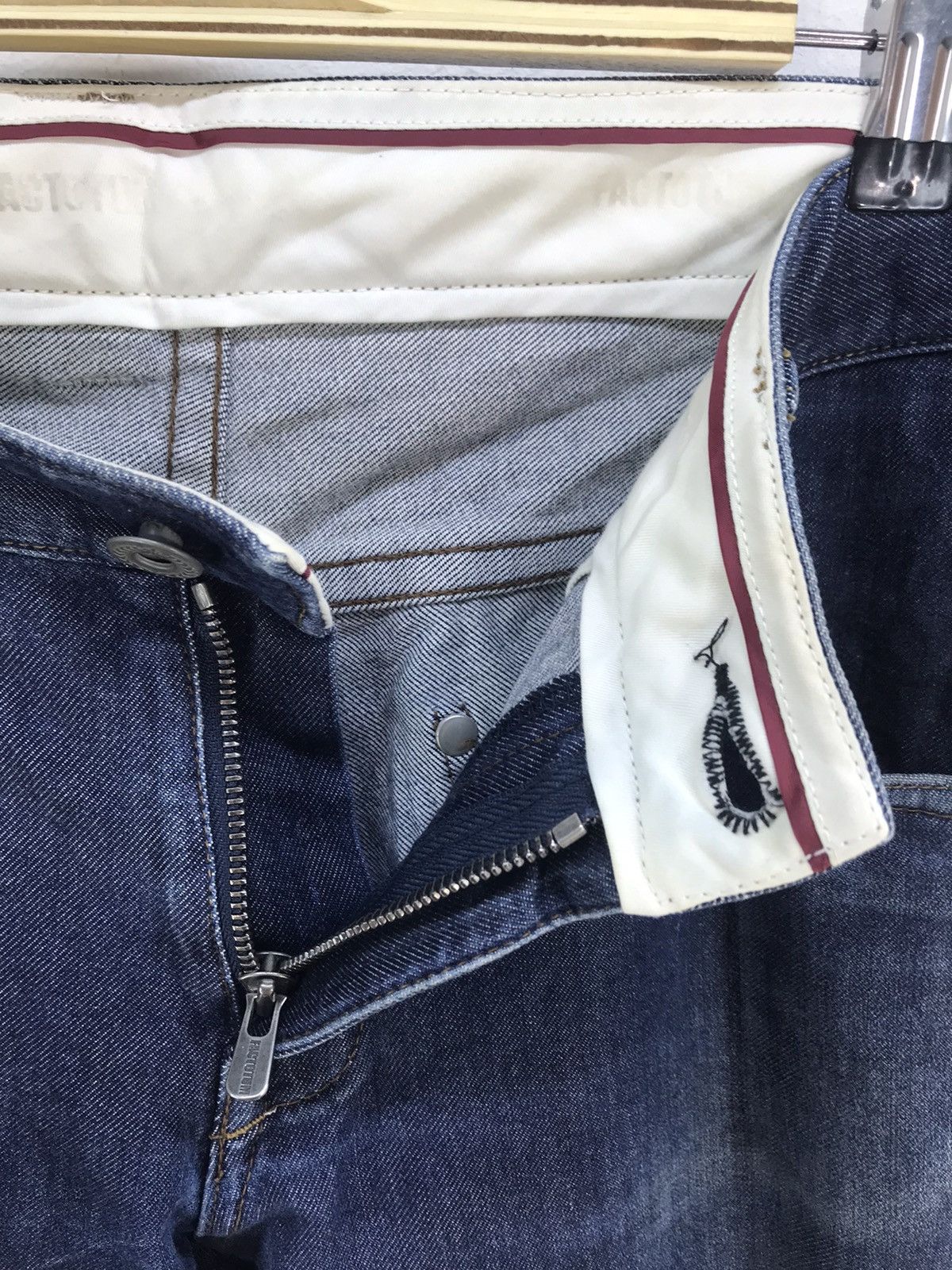 FACTOTUM Factotum Made In Japan Denim Jeans Size US 31 - 8 Thumbnail