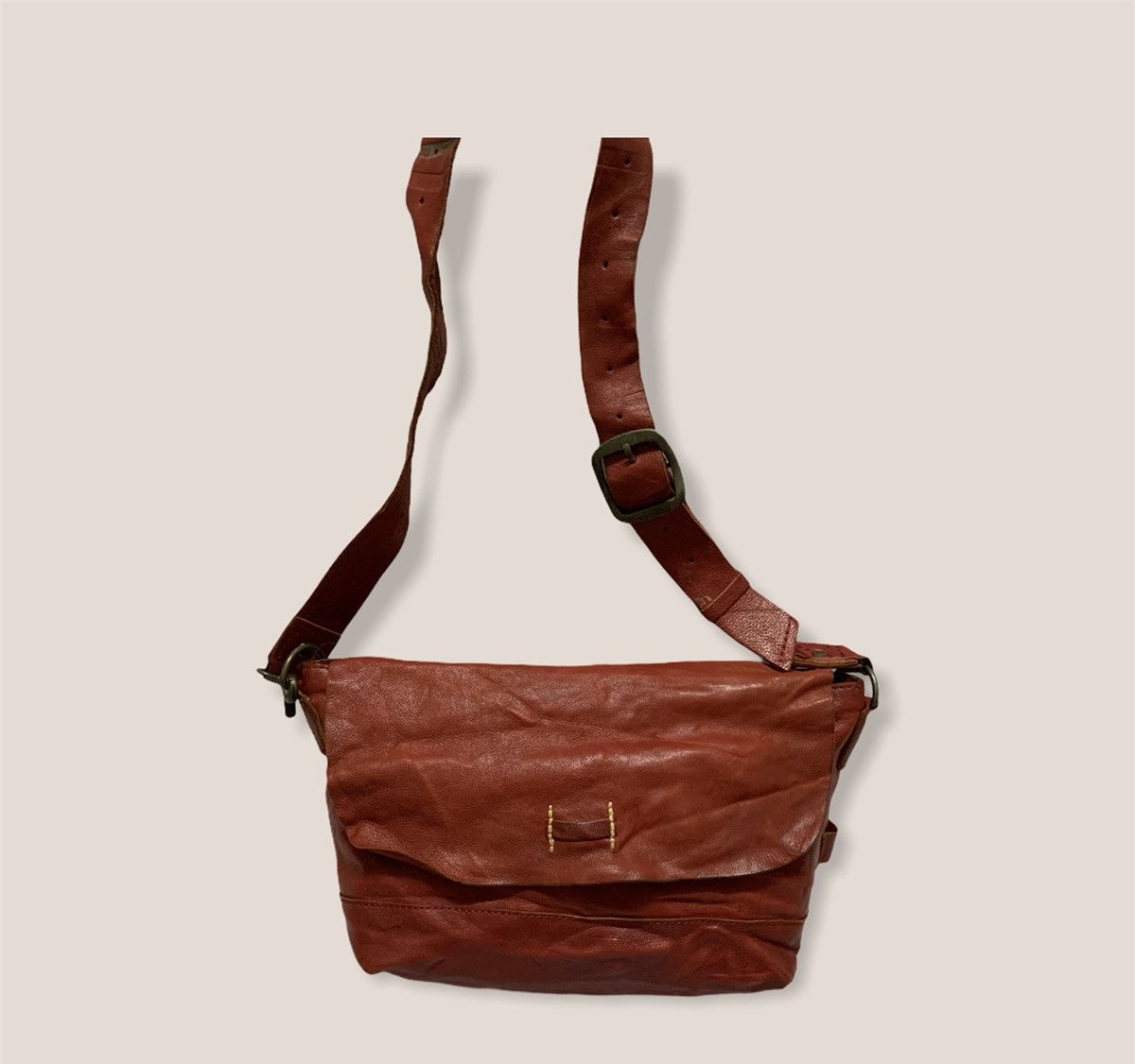 Genuine Leather United arrow Leather bag - Vintage sling Bag Size ONE SIZE - 1 Thumbnail