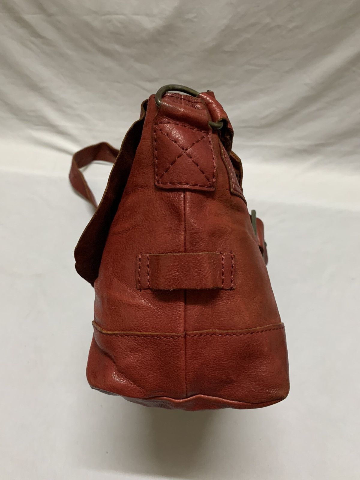 Genuine Leather United arrow Leather bag - Vintage sling Bag Size ONE SIZE - 10 Thumbnail