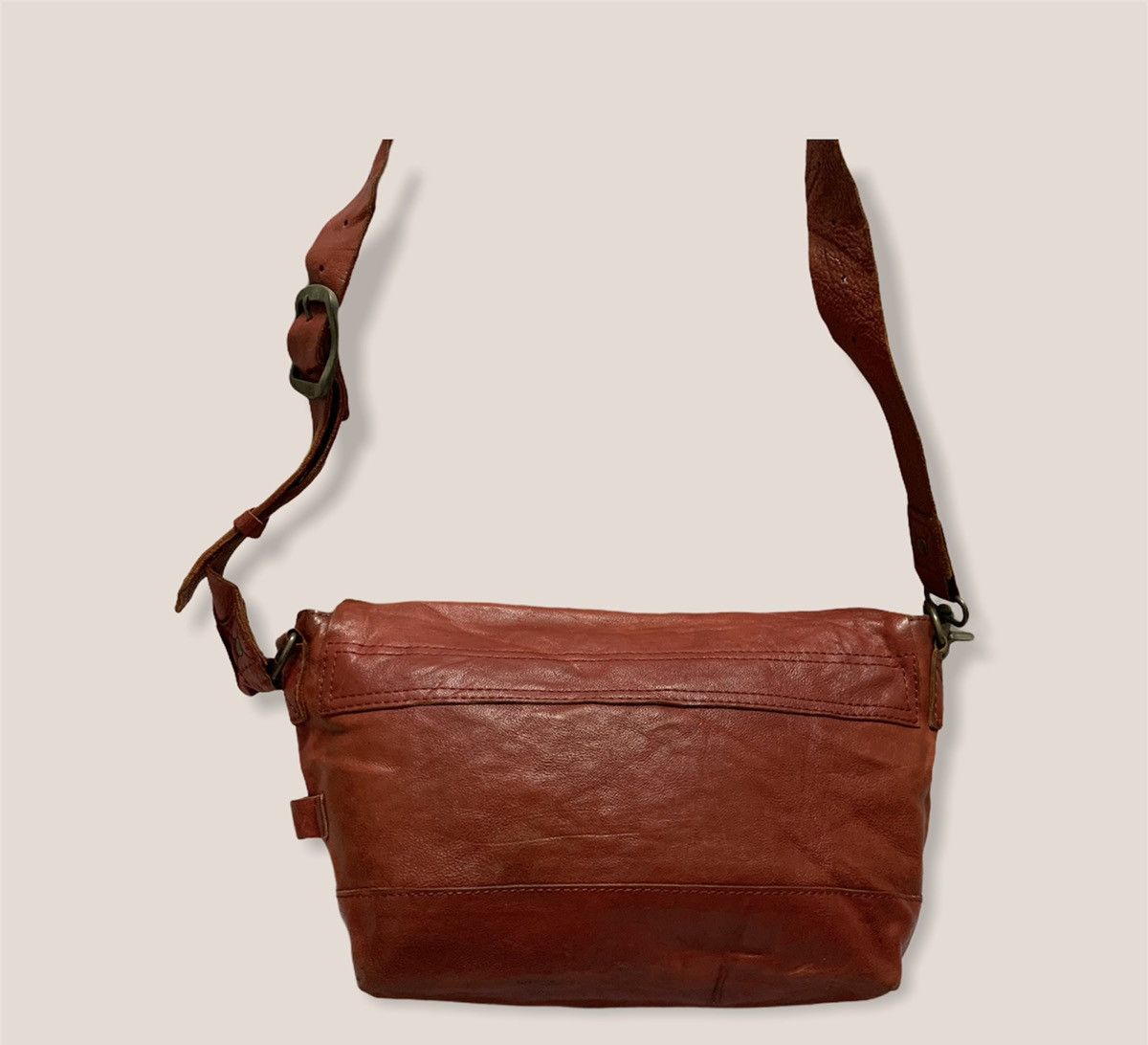 Genuine Leather United arrow Leather bag - Vintage sling Bag Size ONE SIZE - 2 Thumbnail